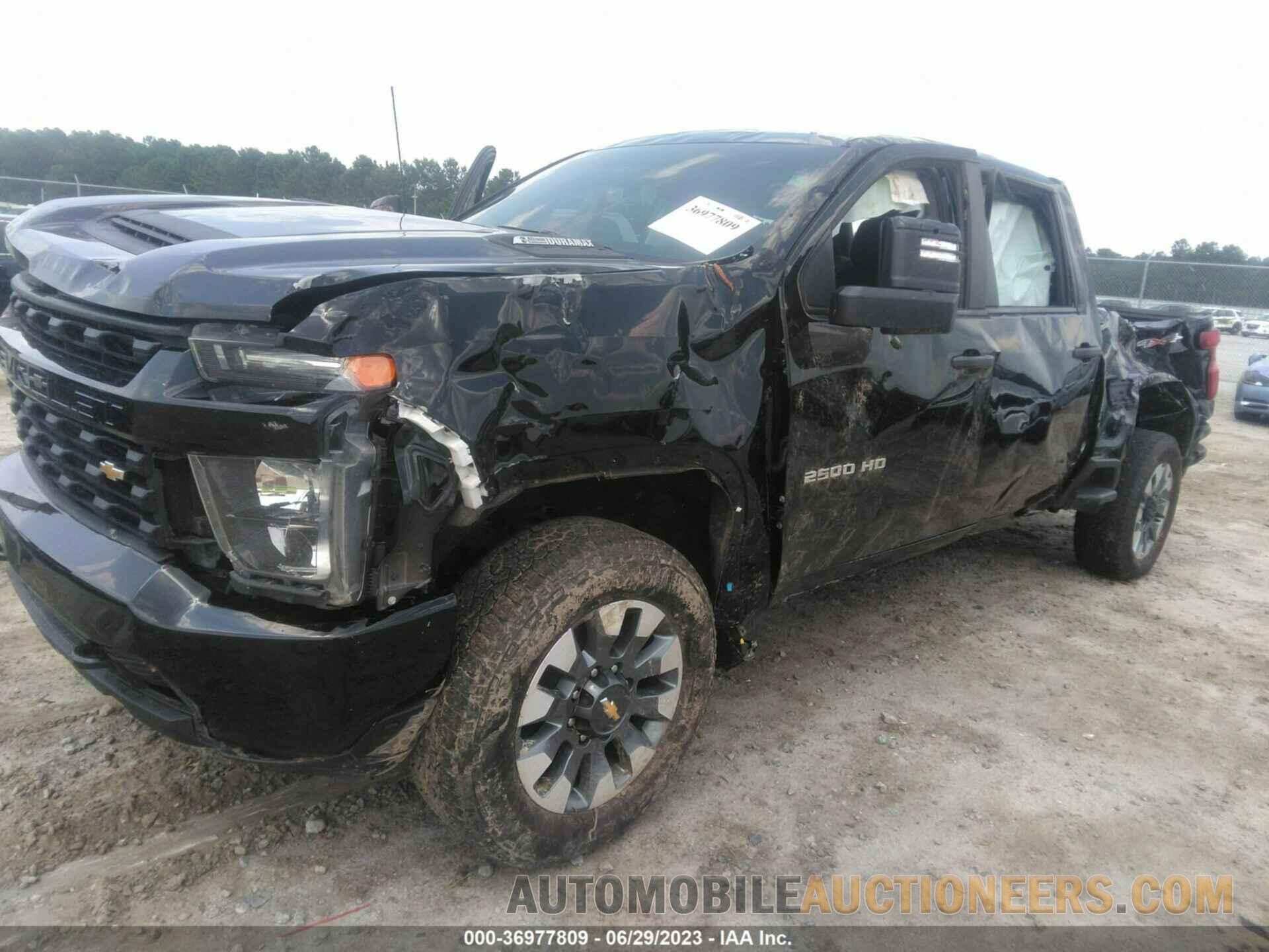 2GC4YMEY2P1701024 CHEVROLET SILVERADO 2500HD 2023