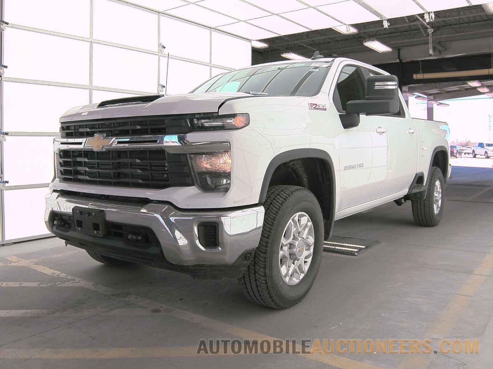 2GC4YNEY1R1117481 Chevrolet Silverado 2500HD 2024