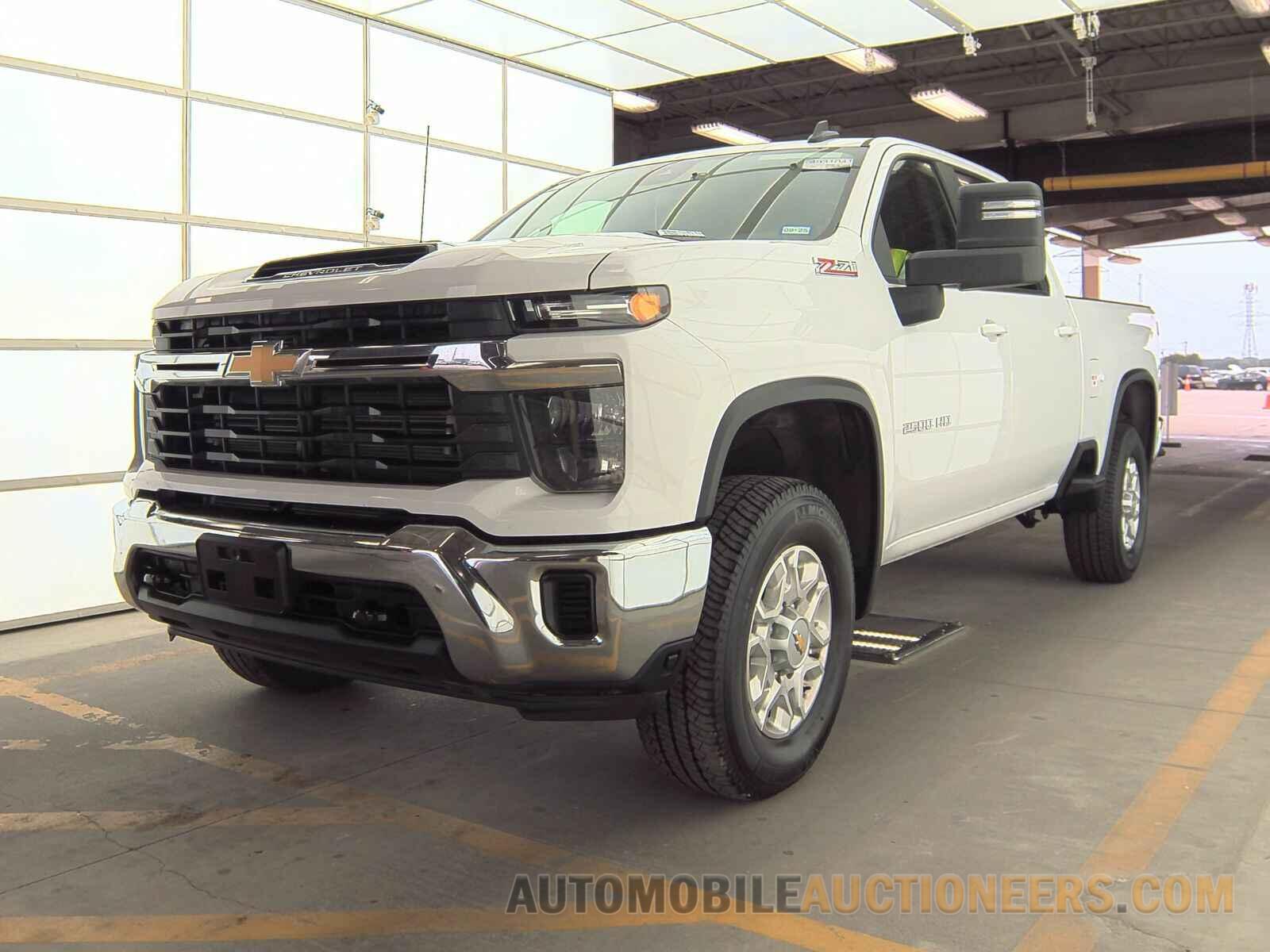 2GC4YNEYXR1145053 Chevrolet Silverado 2500HD 2024