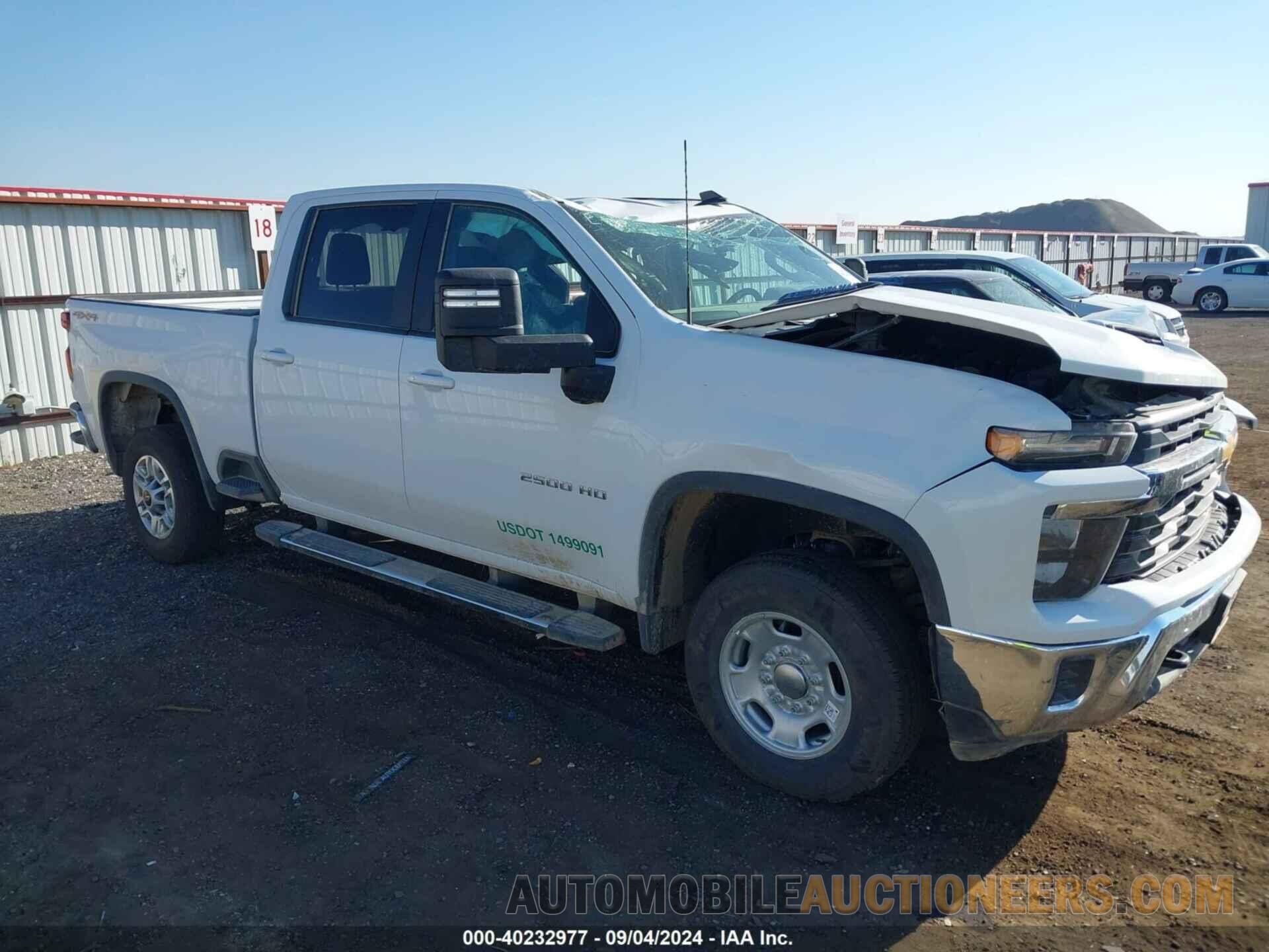 2GC4YNEYXR1205820 CHEVROLET SILVERADO 2024