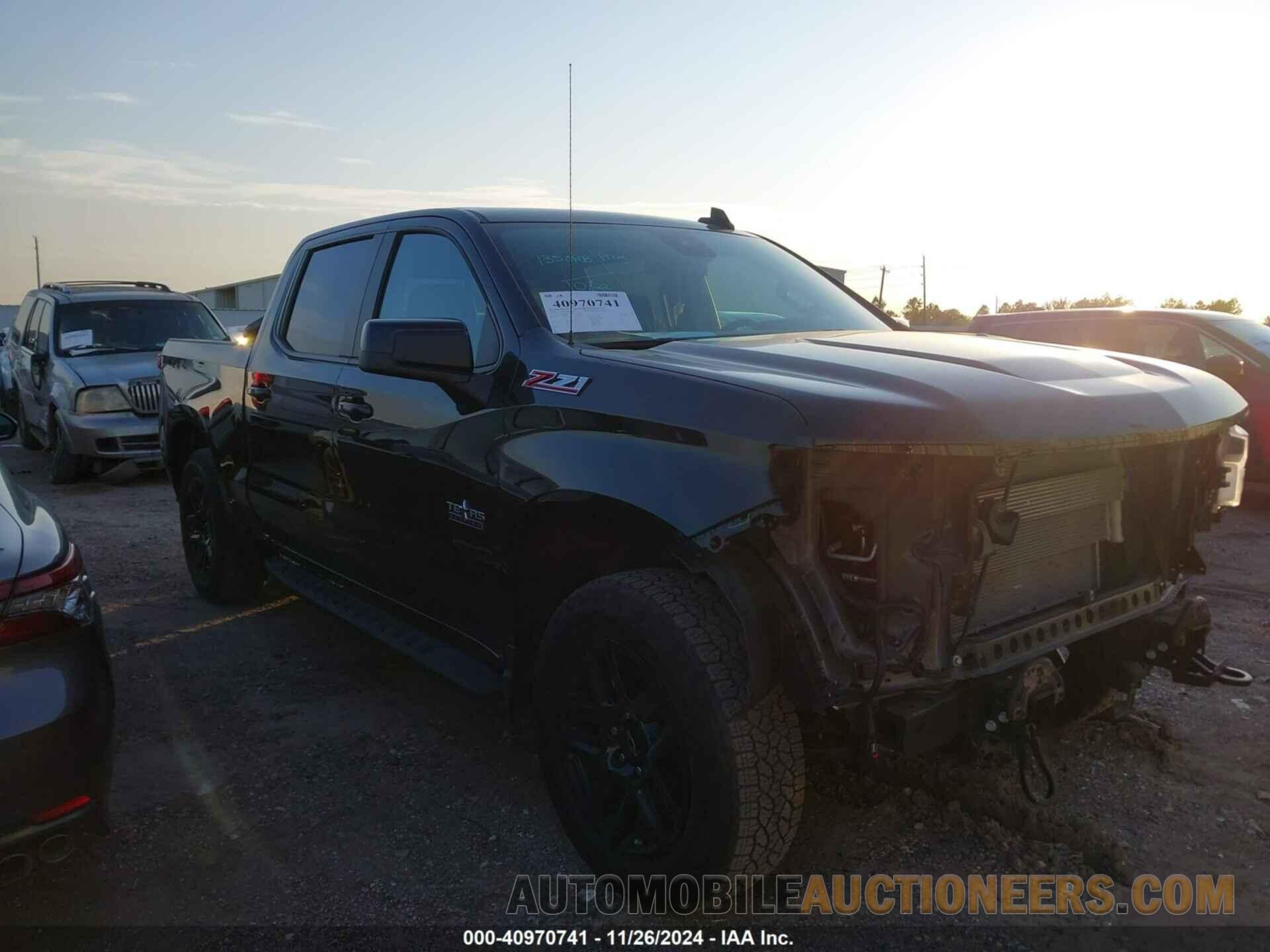 2GCUDEED8R1158408 CHEVROLET SILVERADO 1500 2024