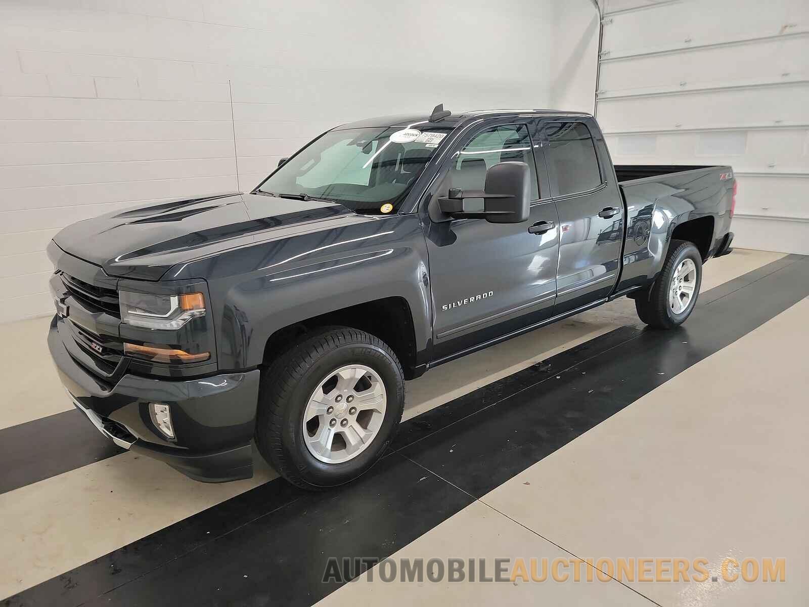 2GCVKPEC1K1203921 Chevrolet Silverado 1500 LD 2019