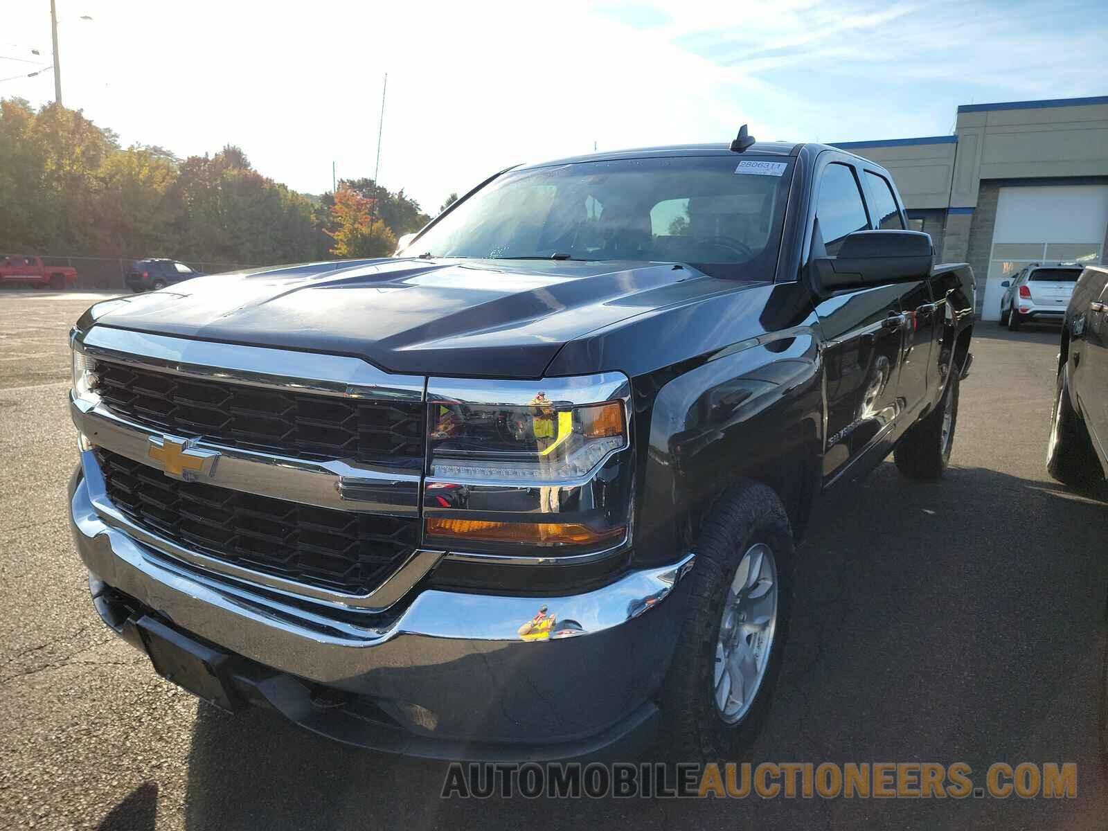 2GCVKPEC6K1152240 Chevrolet Silverado 1500 LD 2019