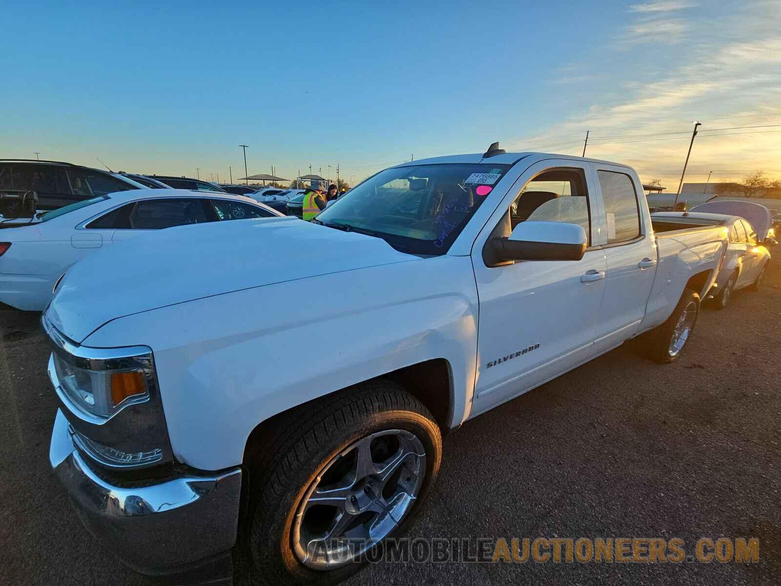 2GCVKPECXK1139863 Chevrolet Silverado 1500 LD 2019