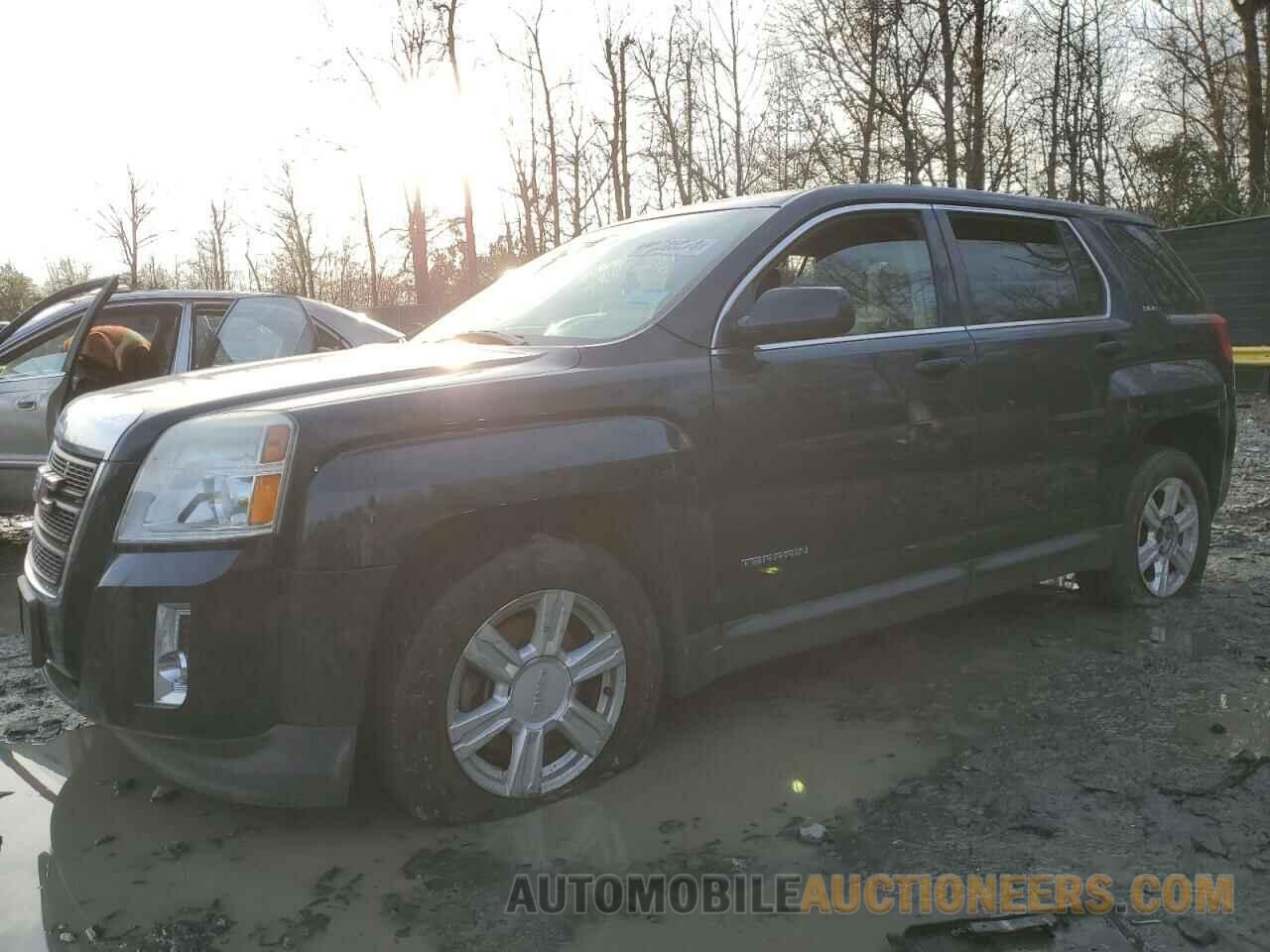 2GKALMEKXF6366081 GMC TERRAIN 2015