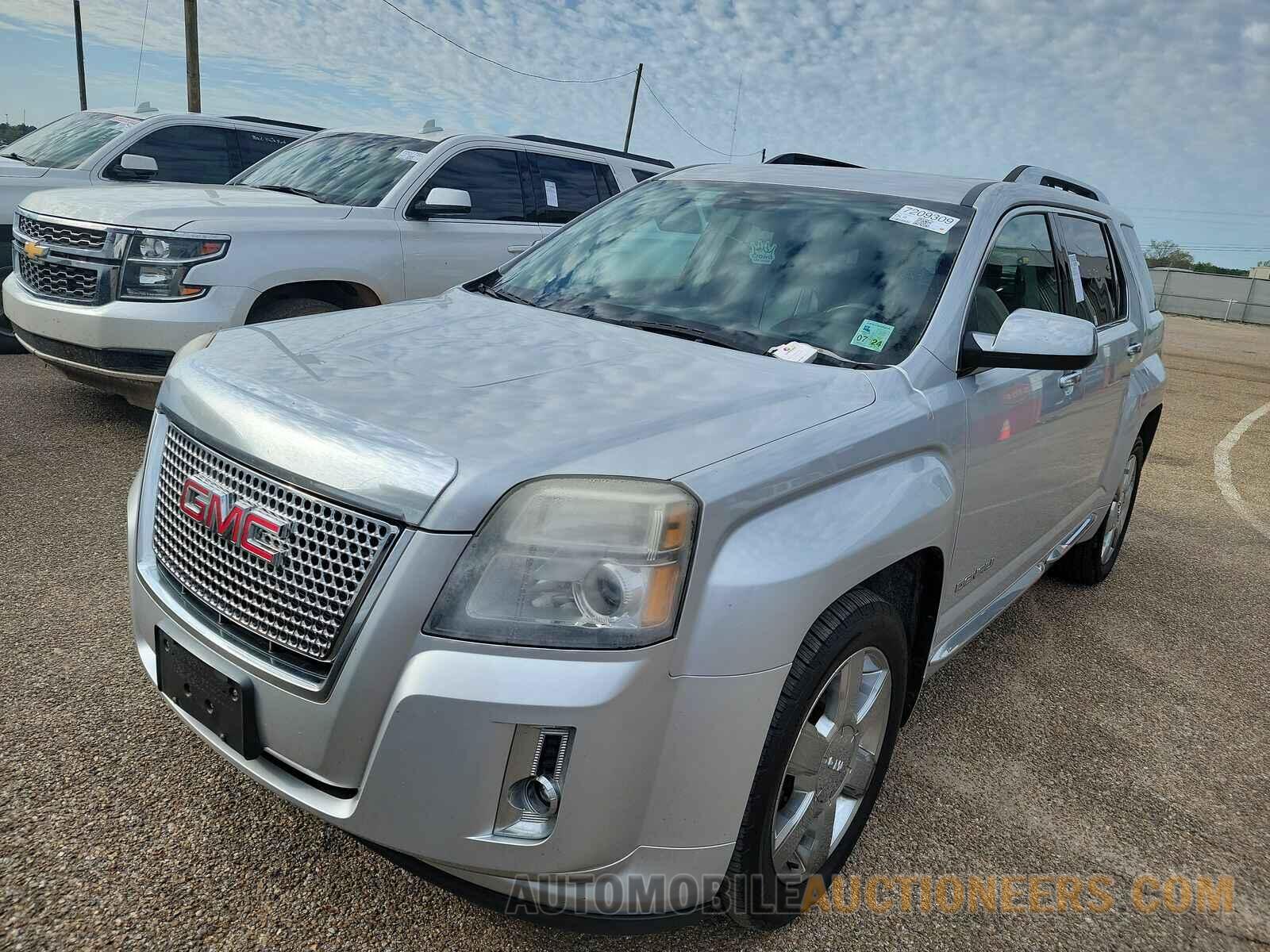 2GKFLUE38F6233947 GMC Terrain 2015