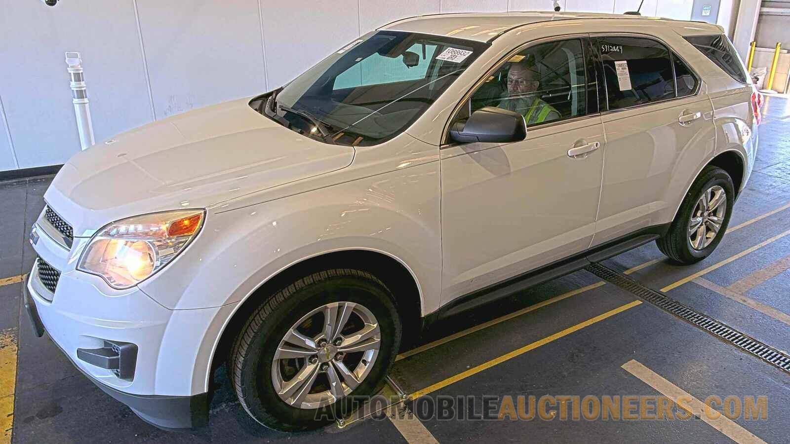 2GNALAEK3F1106927 Chevrolet Equinox LS 2015