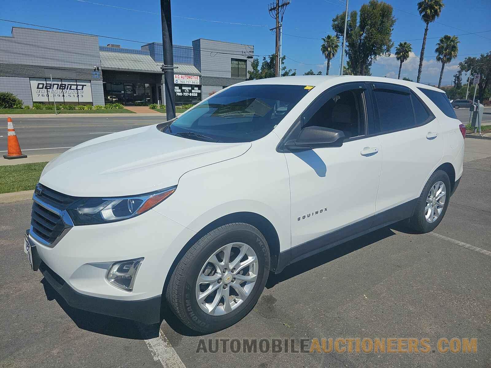 2GNAXHEV3J6243126 Chevrolet Equinox LS 2018