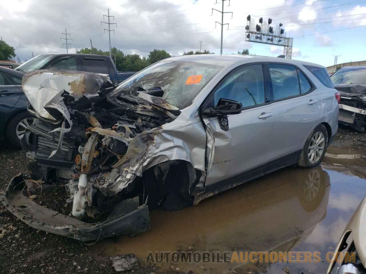 2GNAXHEV8J6213345 CHEVROLET EQUINOX 2018