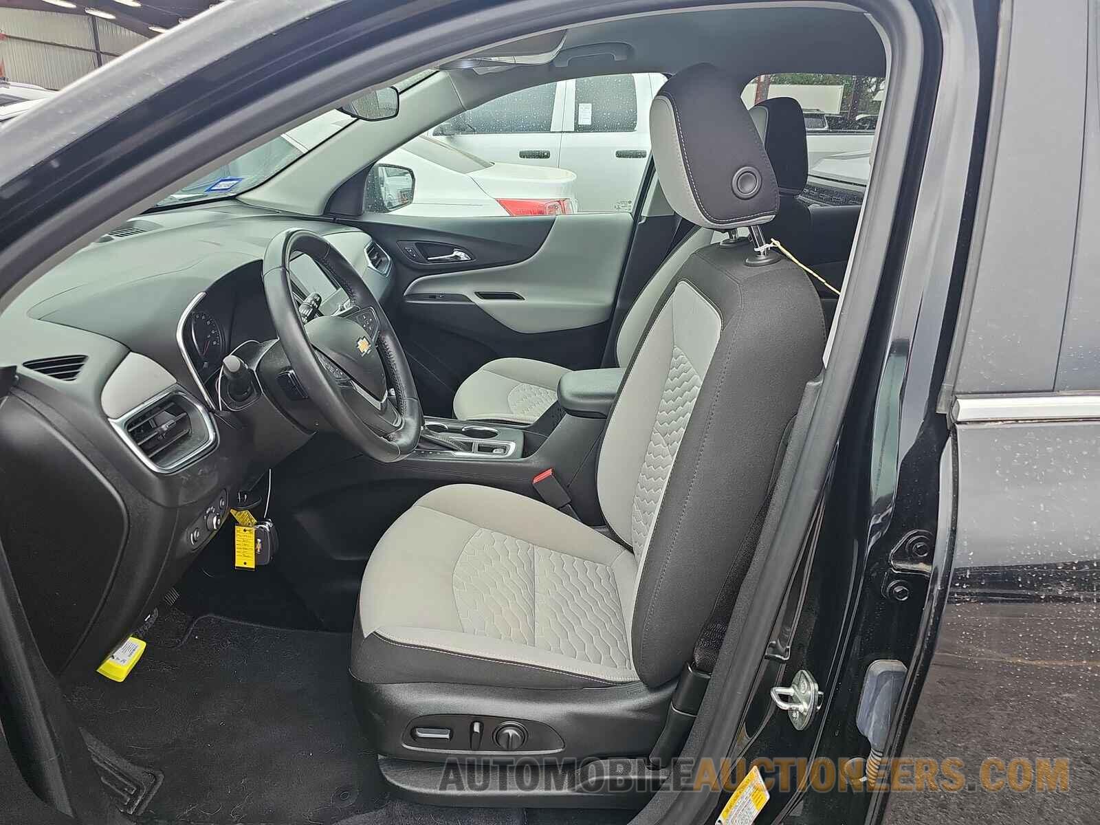 2GNAXJEV0M6139110 Chevrolet Equinox LT 2021