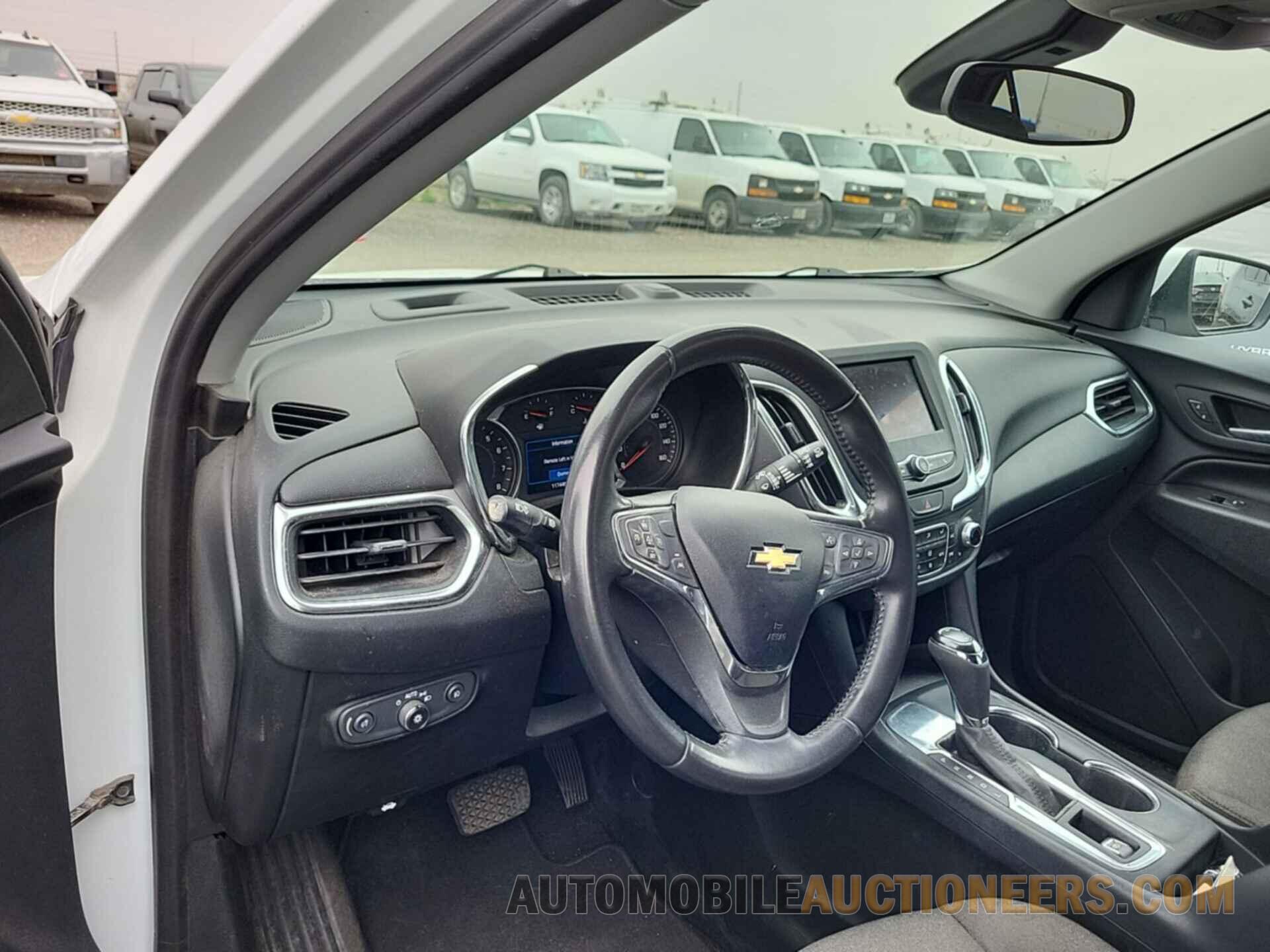 2GNAXJEV3L6156403 CHEVROLET EQUINOX 2020