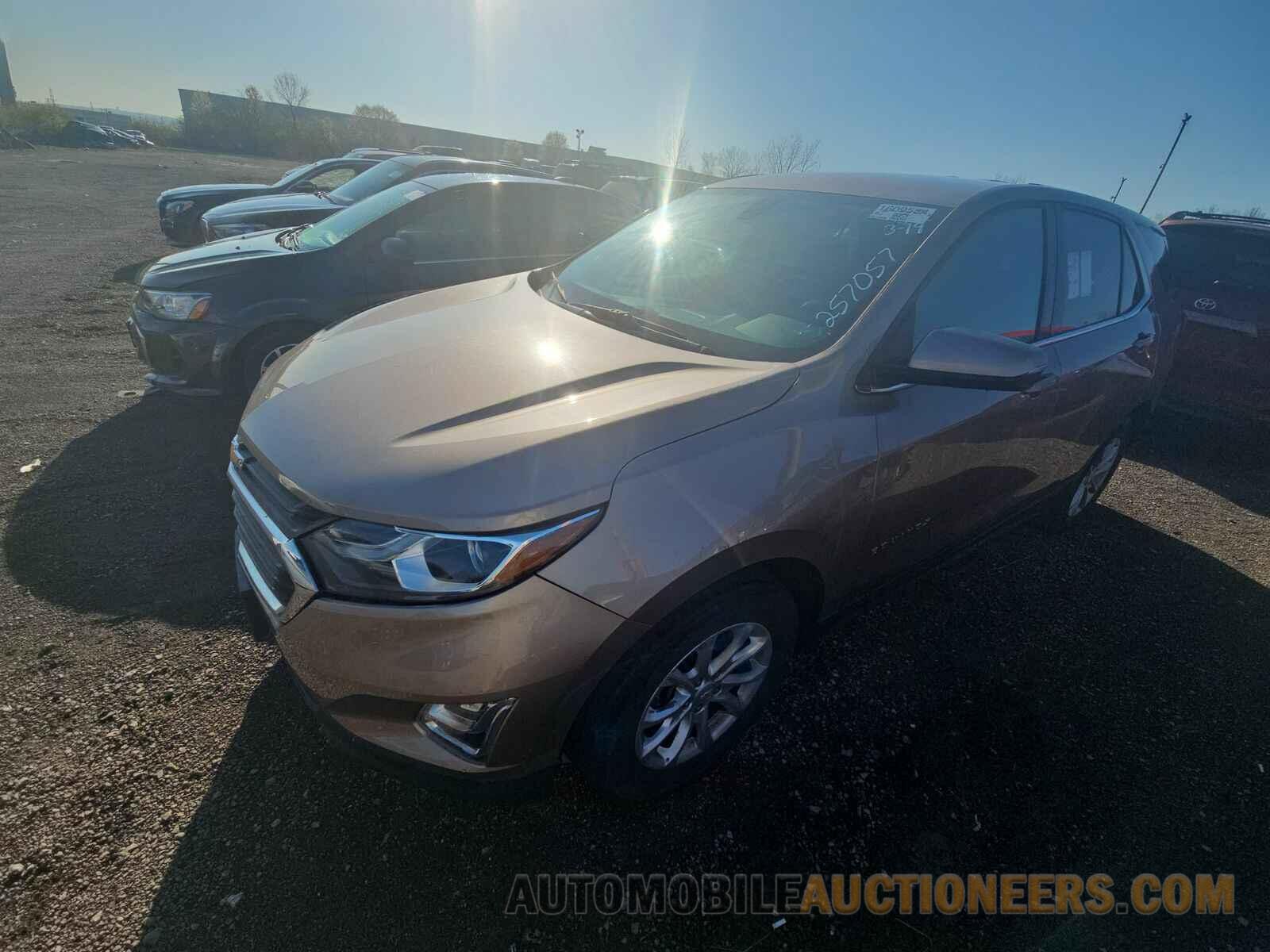 2GNAXJEV4J6257057 Chevrolet Equinox LT 2018