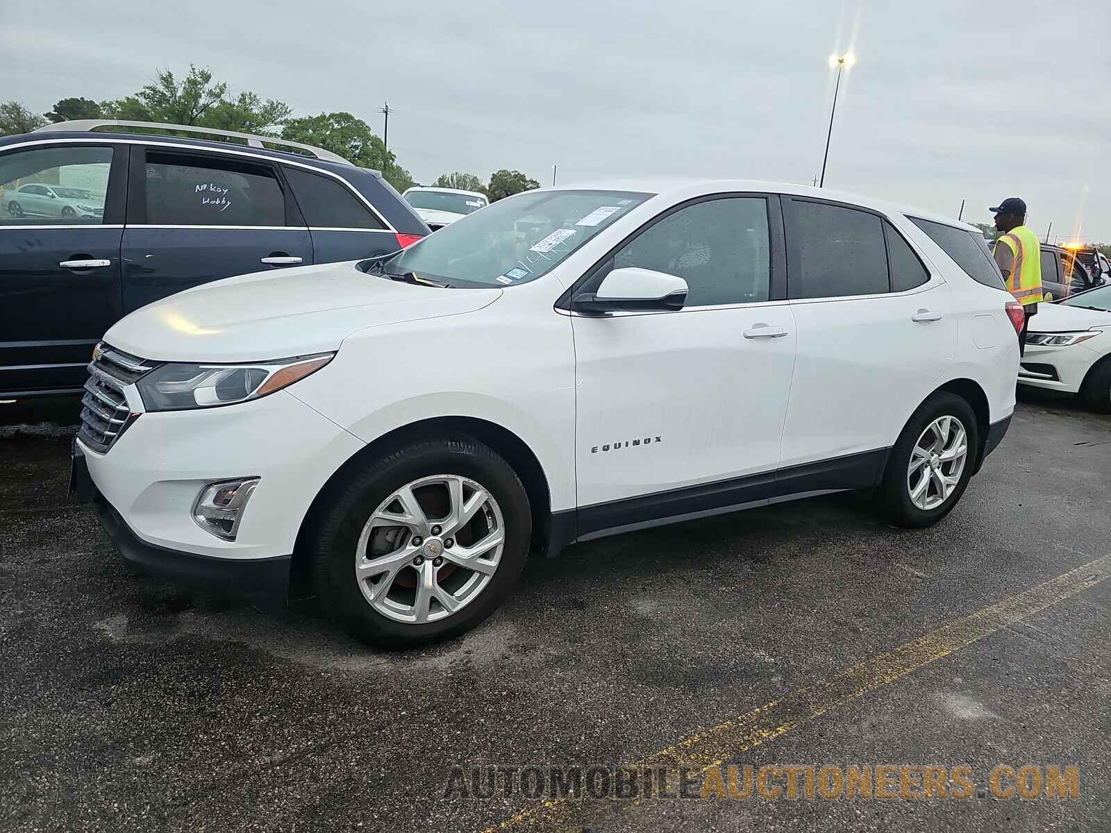 2GNAXKEX5J6141924 Chevrolet Equinox LT 2018