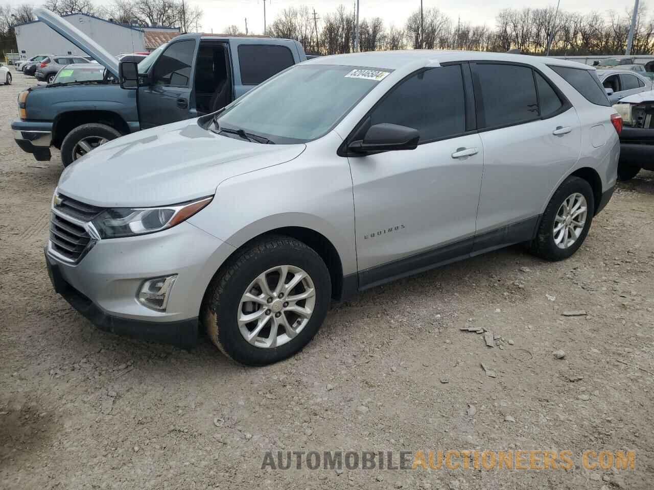 2GNAXREV0J6136136 CHEVROLET EQUINOX 2018