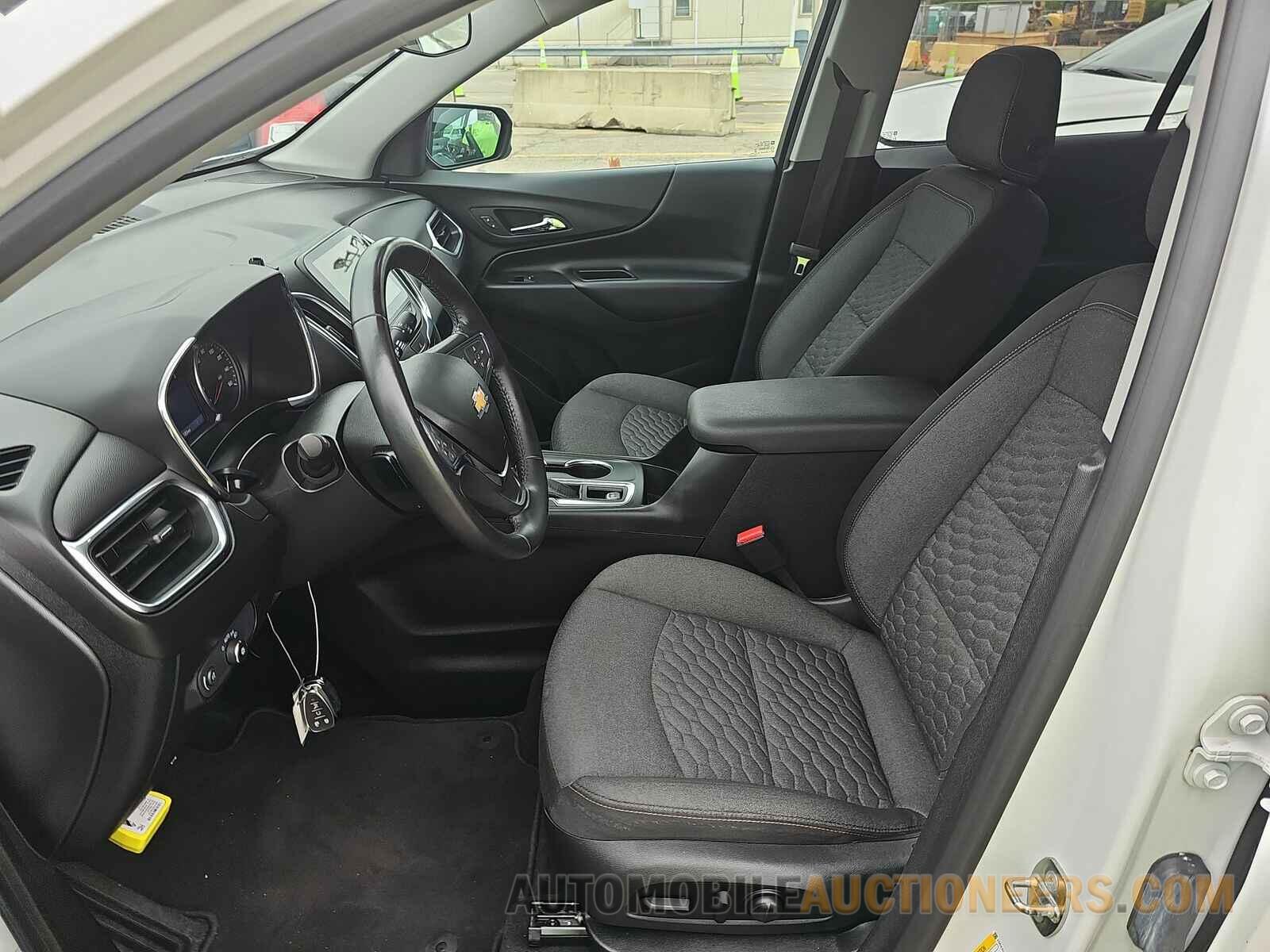 2GNAXUEV6K6106241 Chevrolet Equinox LT 2019