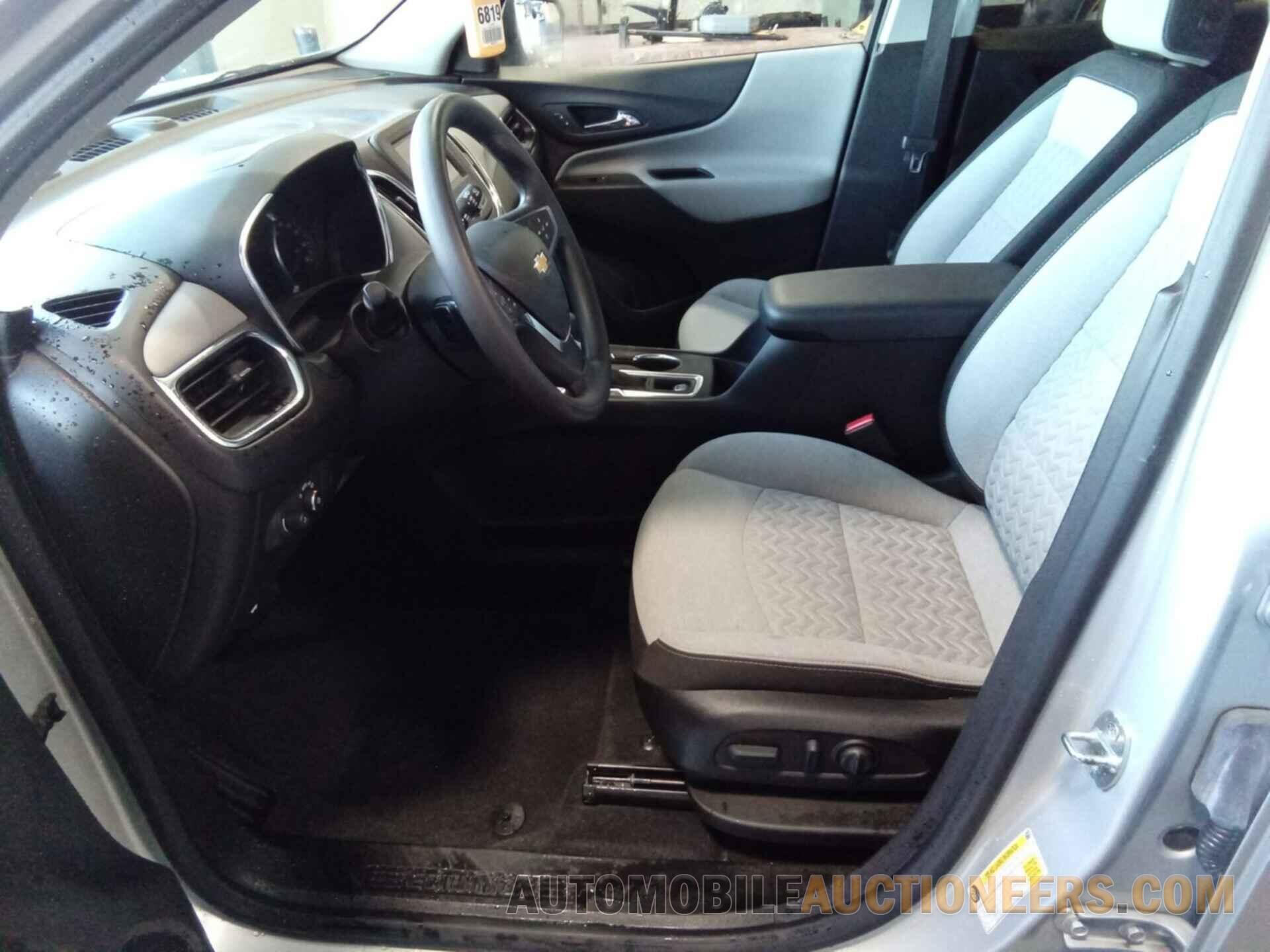 2GNAXUEV6N6130835 CHEVROLET EQUINOX 2022