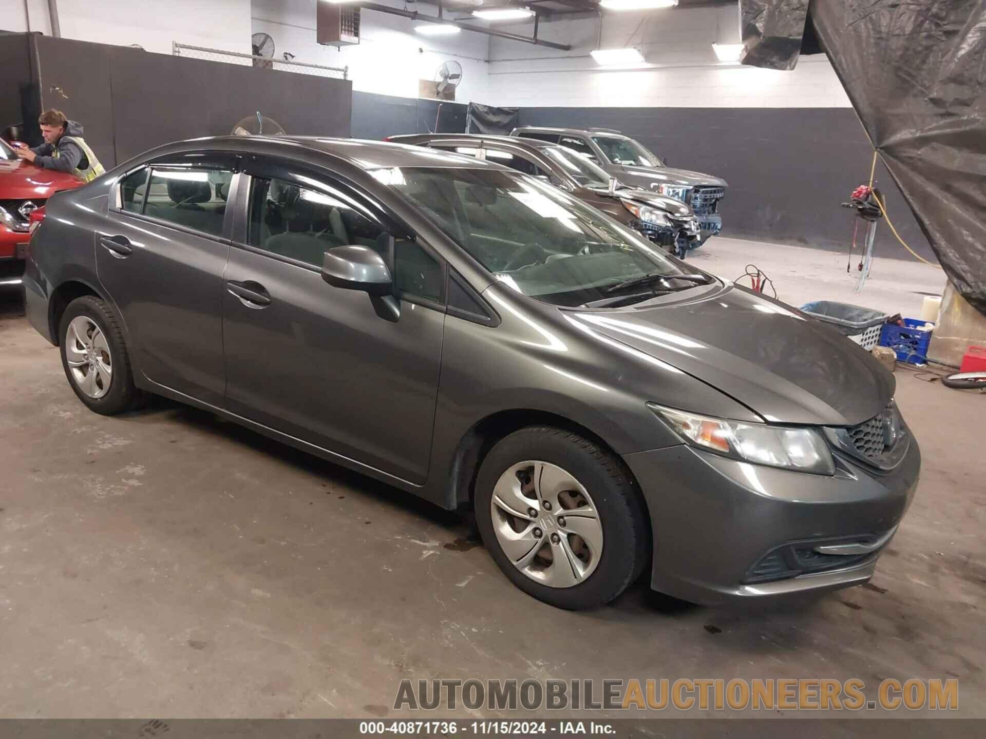 2HGFB2F50DH579576 HONDA CIVIC 2013