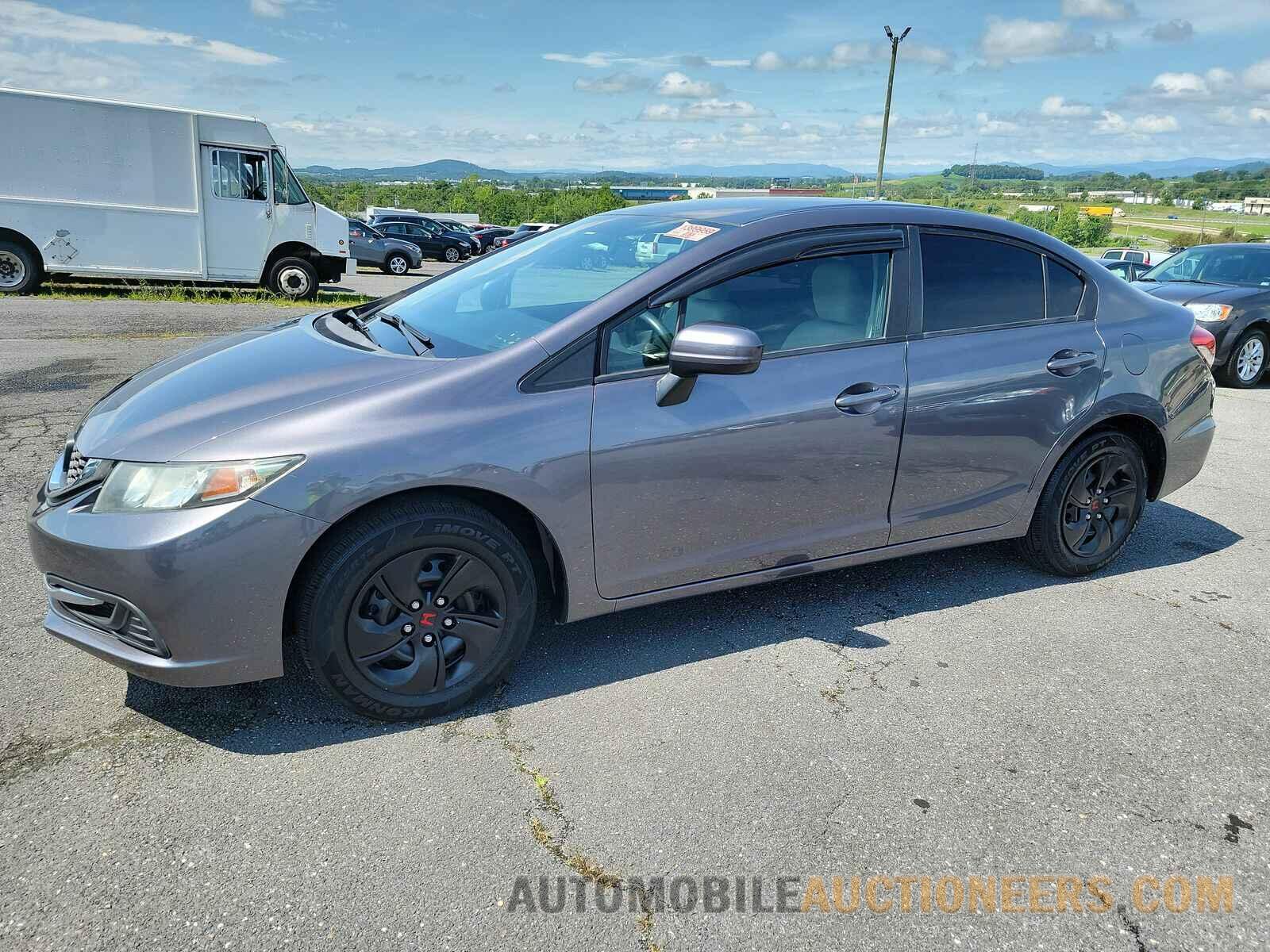 2HGFB2F50FH503021 Honda Civic Sedan 2015