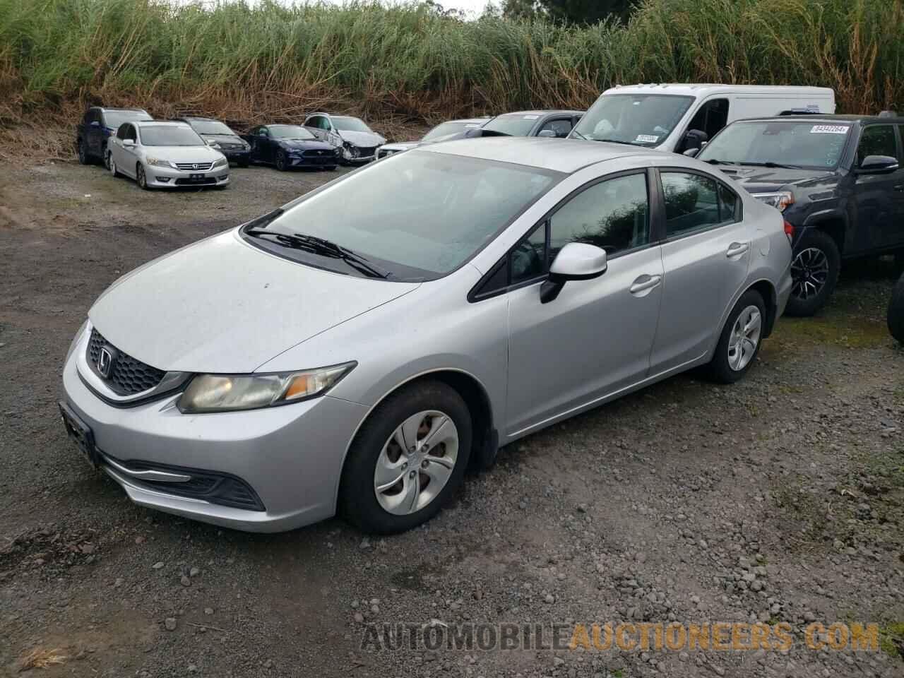 2HGFB2F51DH574130 HONDA CIVIC 2013