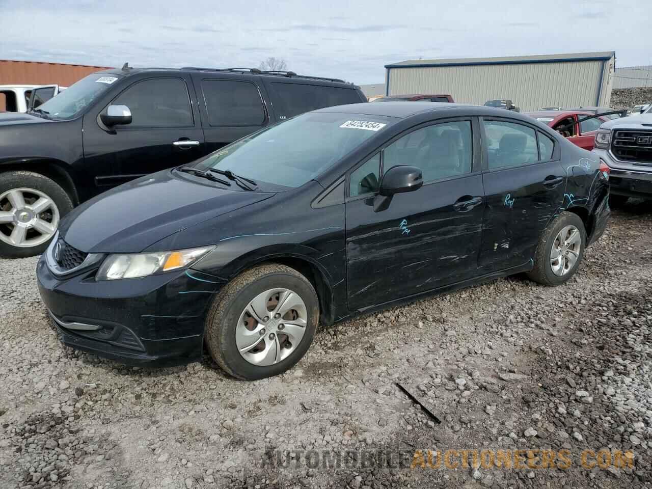 2HGFB2F52DH576047 HONDA CIVIC 2013