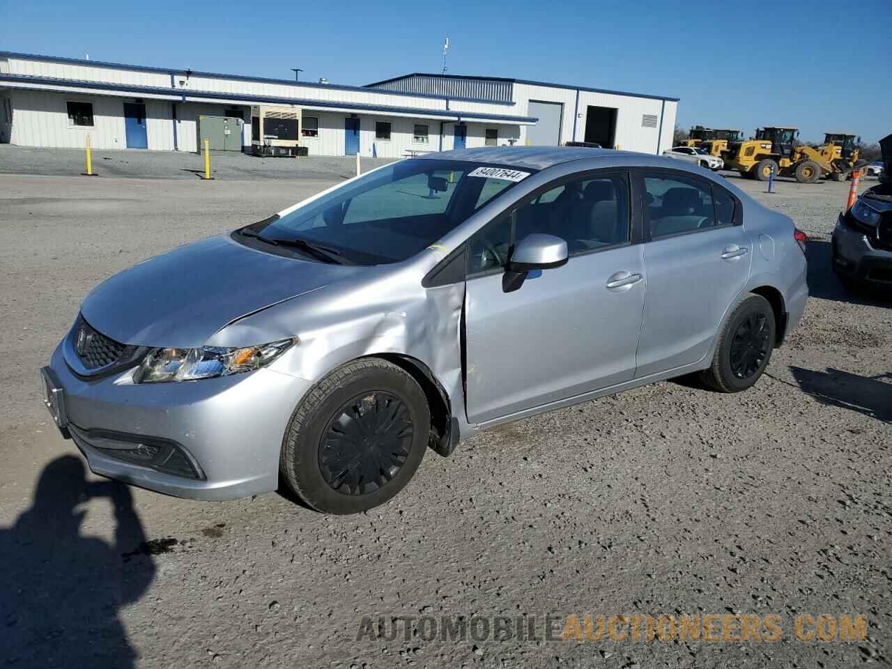 2HGFB2F52DH582317 HONDA CIVIC 2013