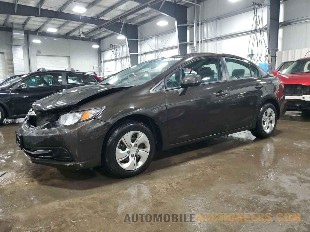 2HGFB2F52DH586030 HONDA CIVIC 2013