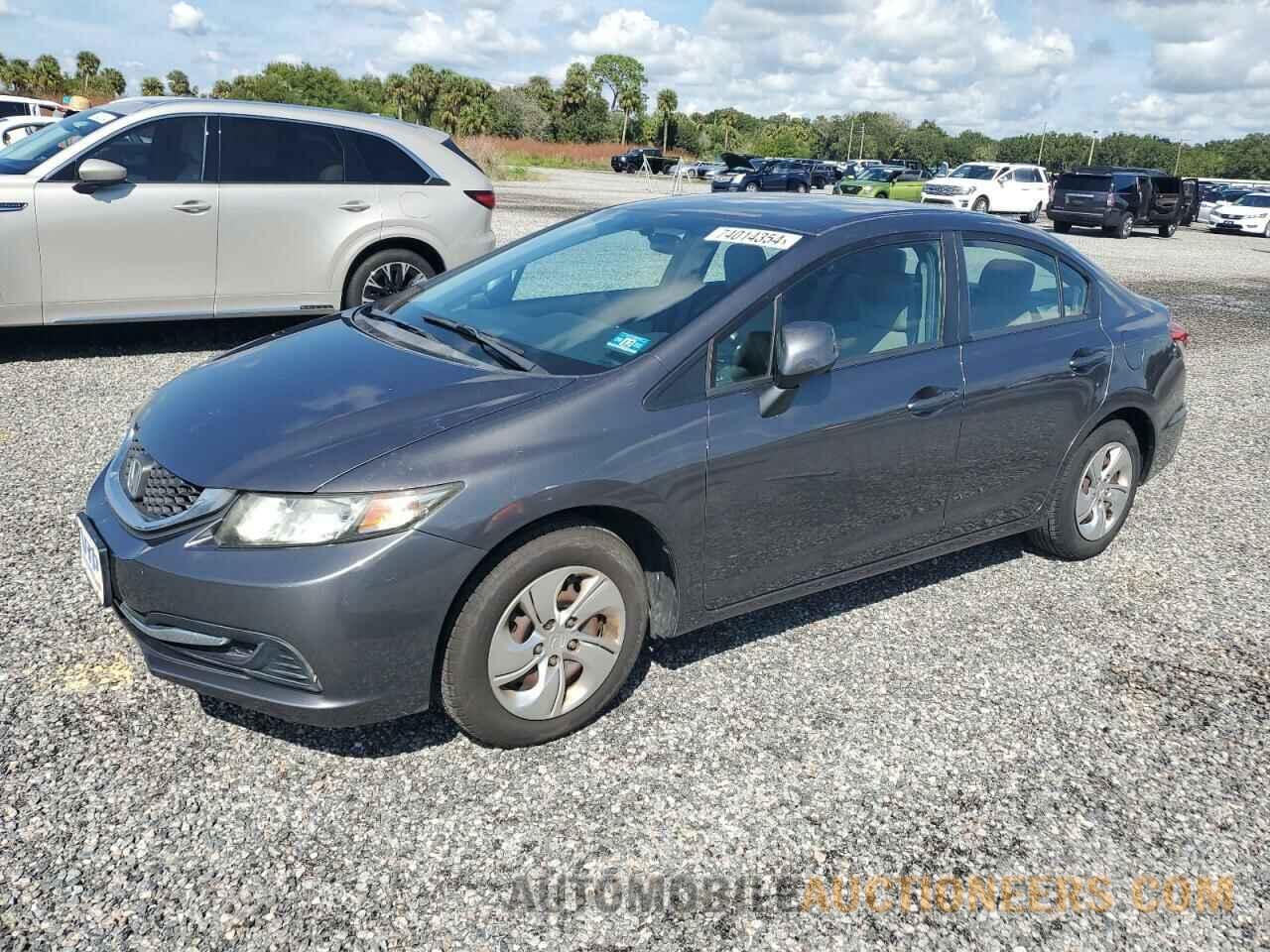 2HGFB2F52DH598565 HONDA CIVIC 2013