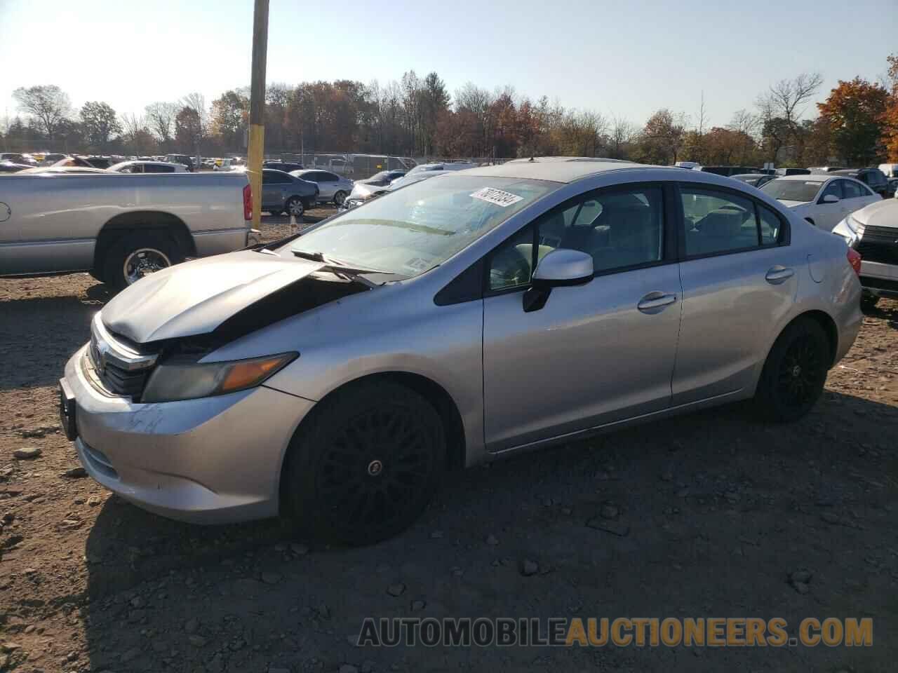 2HGFB2F53CH305562 HONDA CIVIC 2012