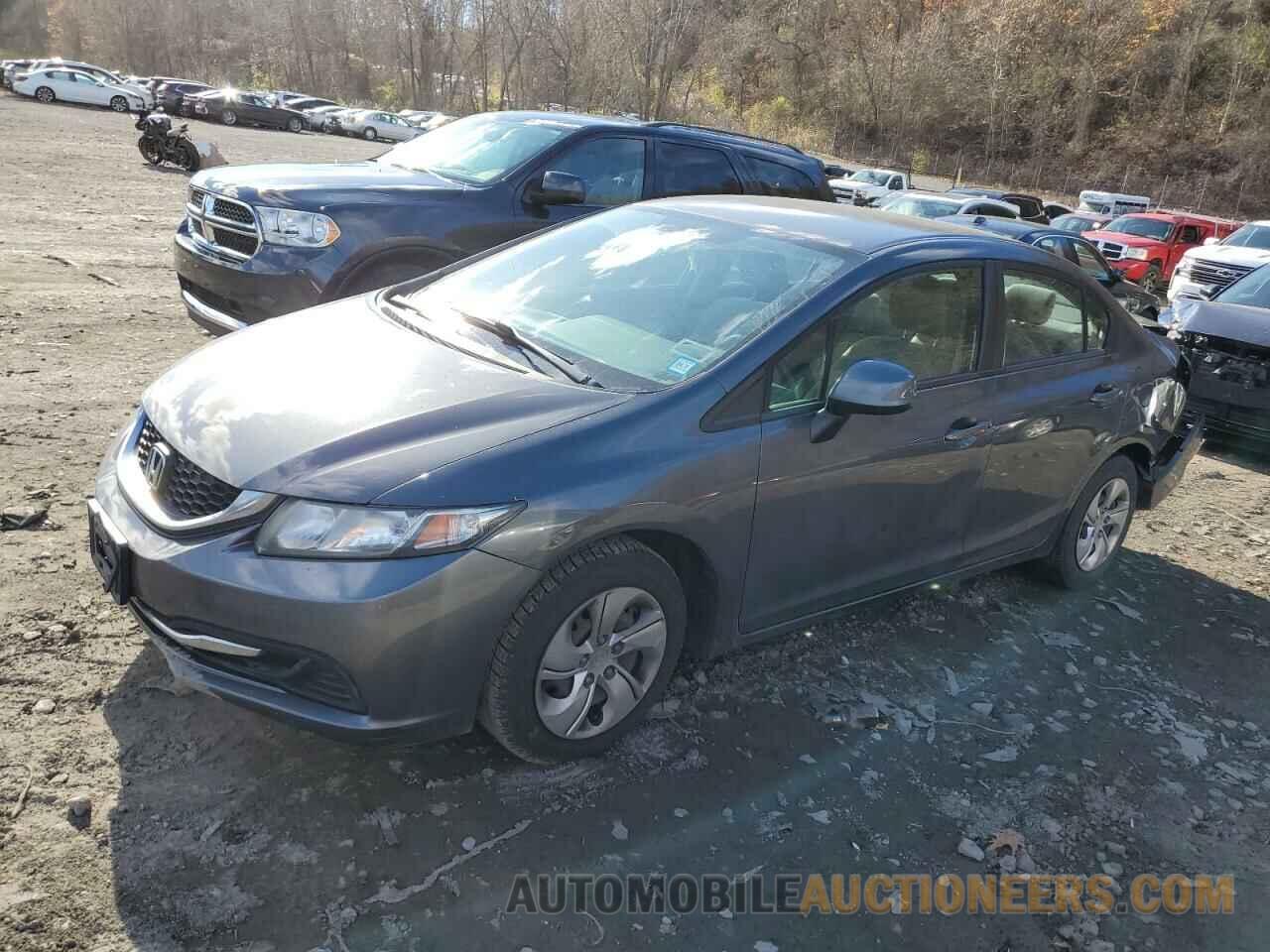 2HGFB2F53DH551786 HONDA CIVIC 2013