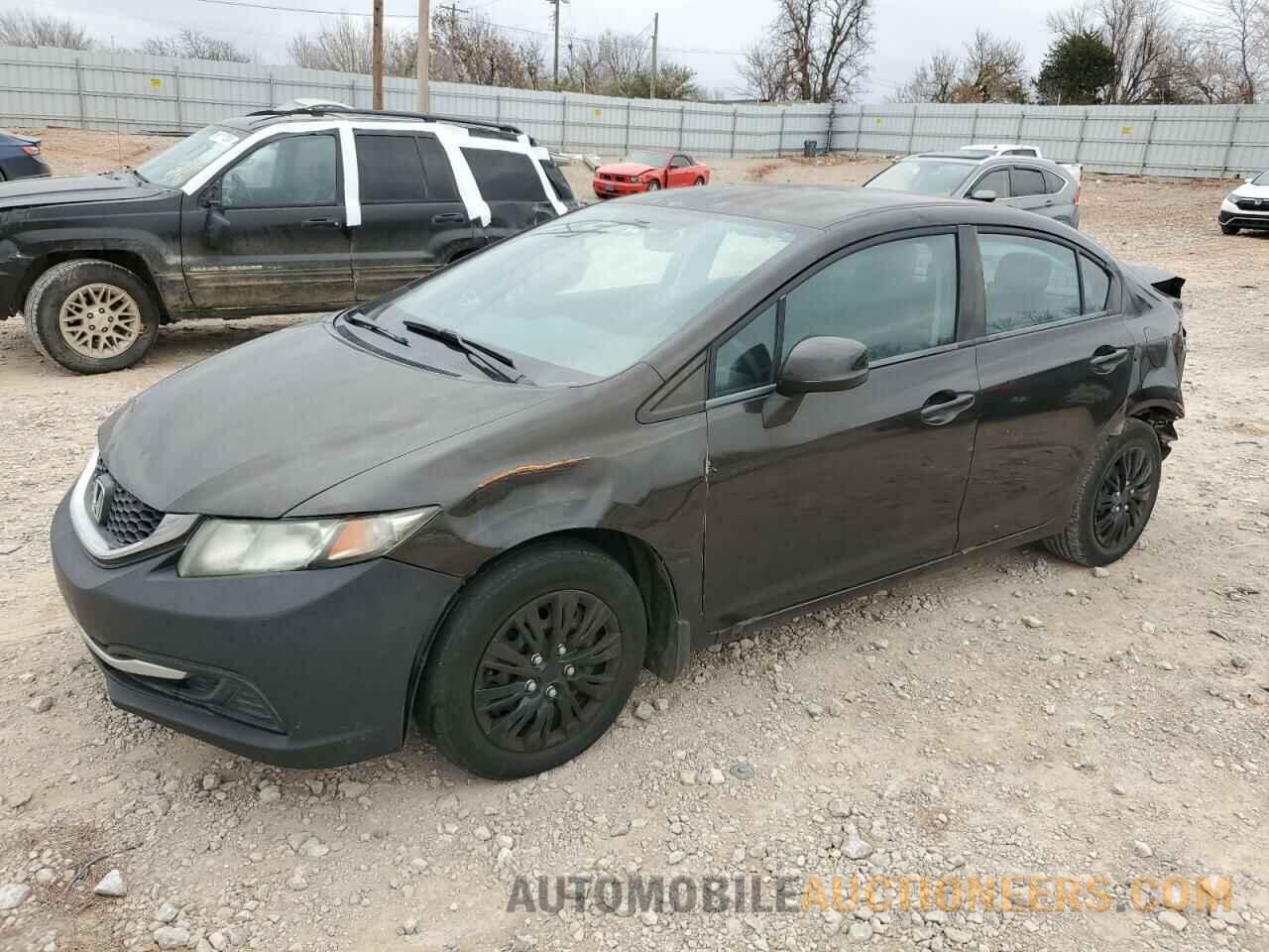 2HGFB2F54DH583999 HONDA CIVIC 2013