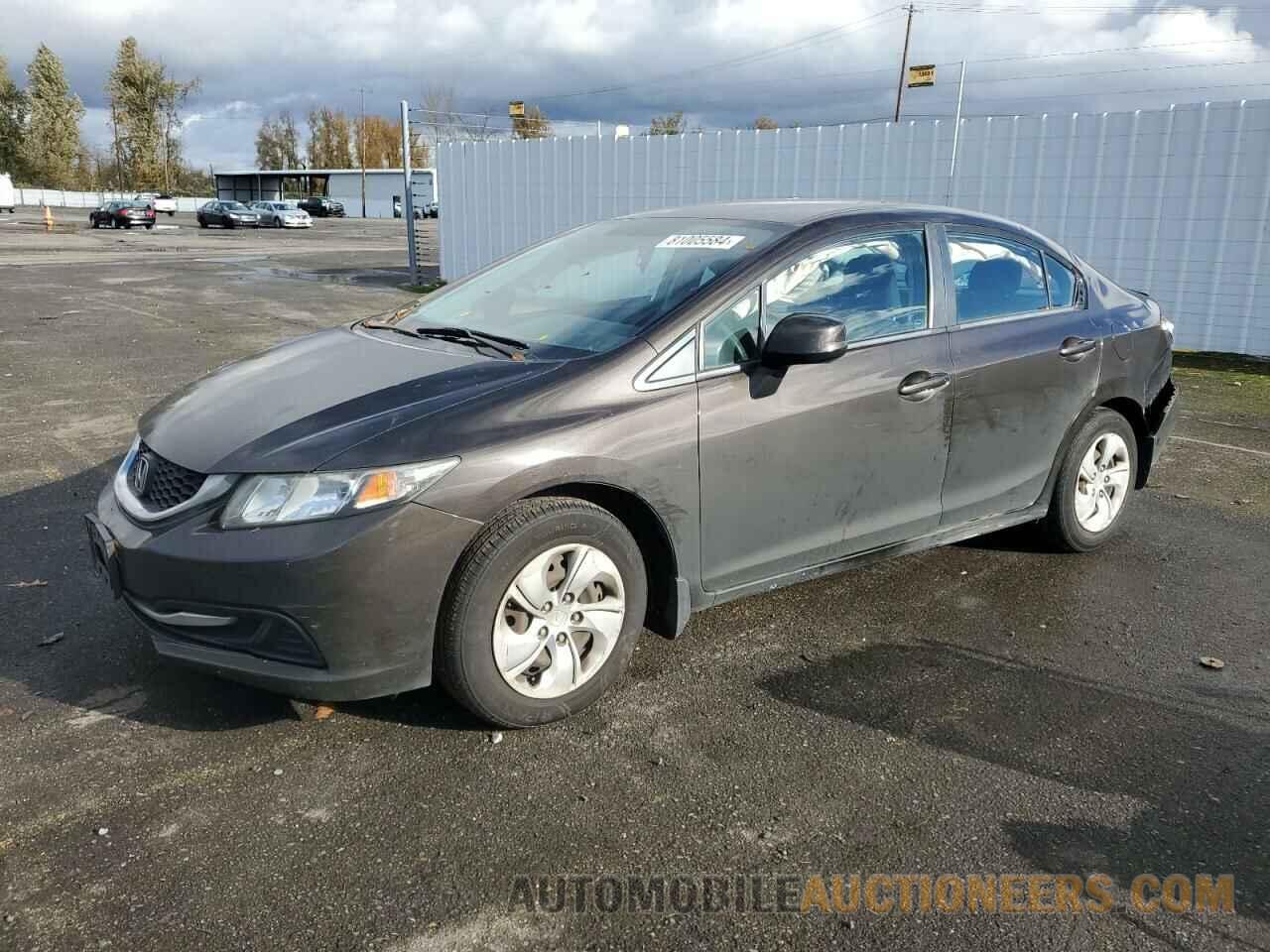 2HGFB2F57DH560474 HONDA CIVIC 2013