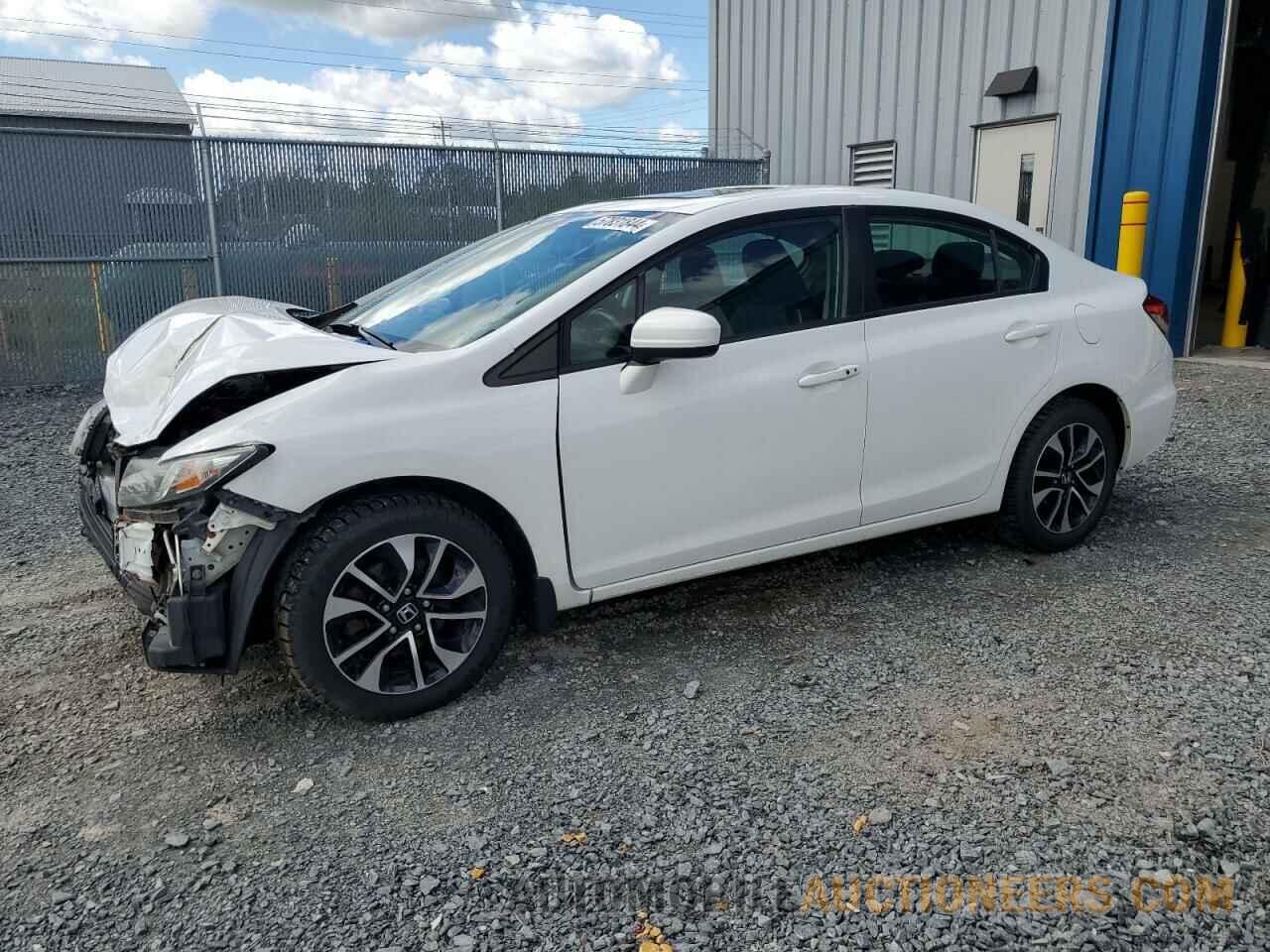 2HGFB2F57FH037653 HONDA CIVIC 2015