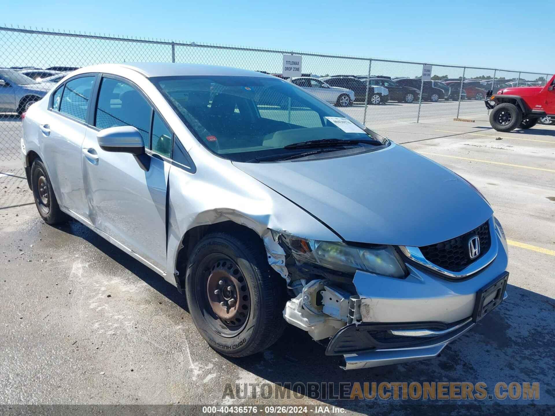 2HGFB2F57FH561059 HONDA CIVIC 2015