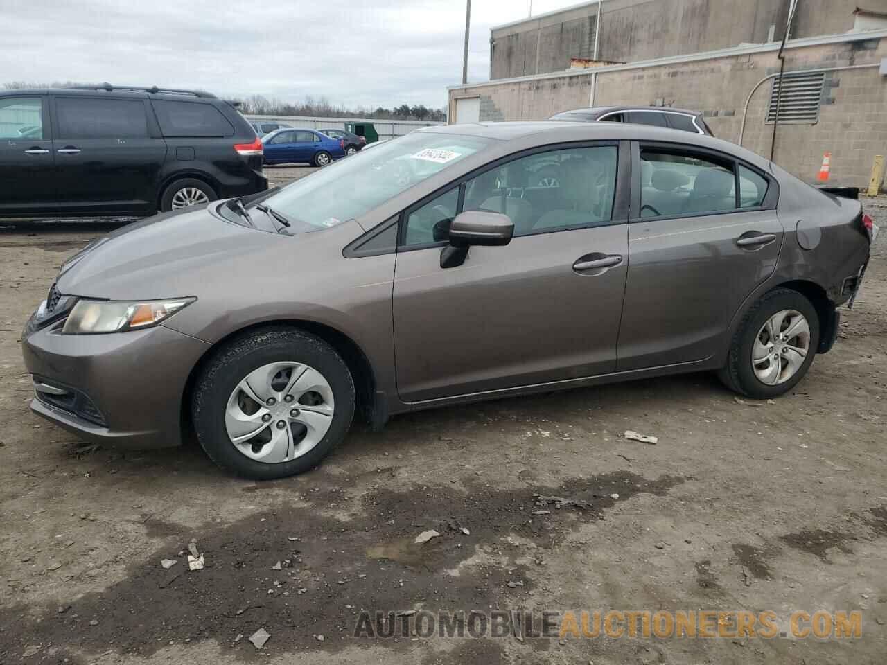 2HGFB2F58FH508645 HONDA CIVIC 2015