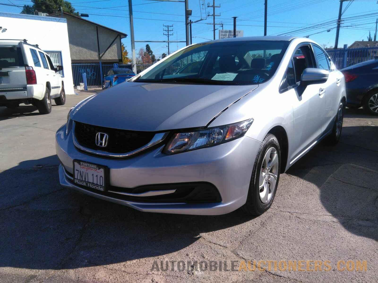 2HGFB2F59FH560804 Honda Civic Sedan 2015