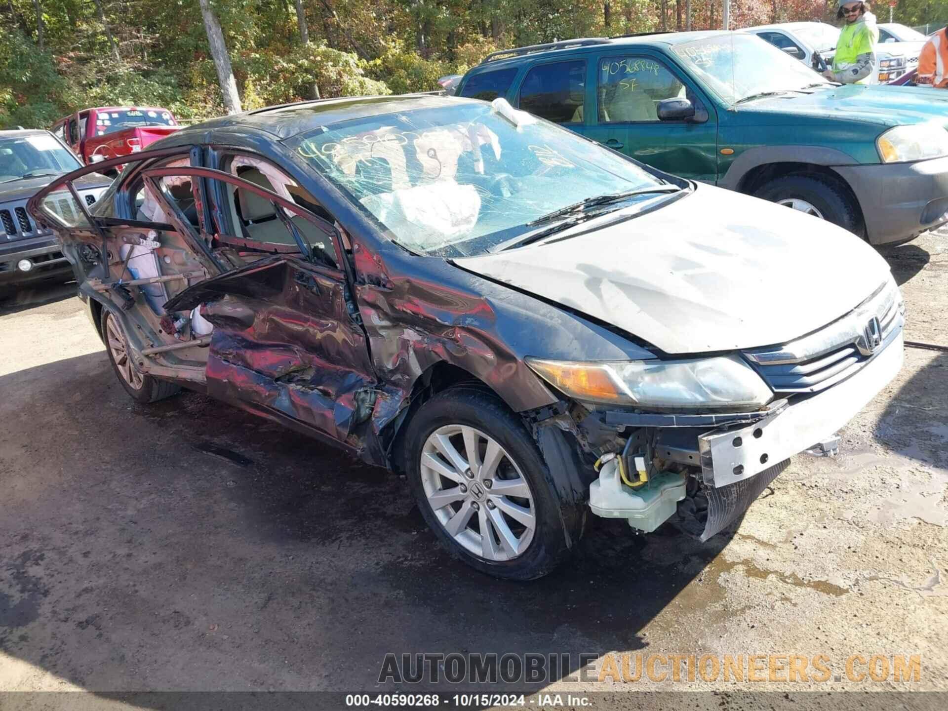 2HGFB2F80CH573124 HONDA CIVIC 2012