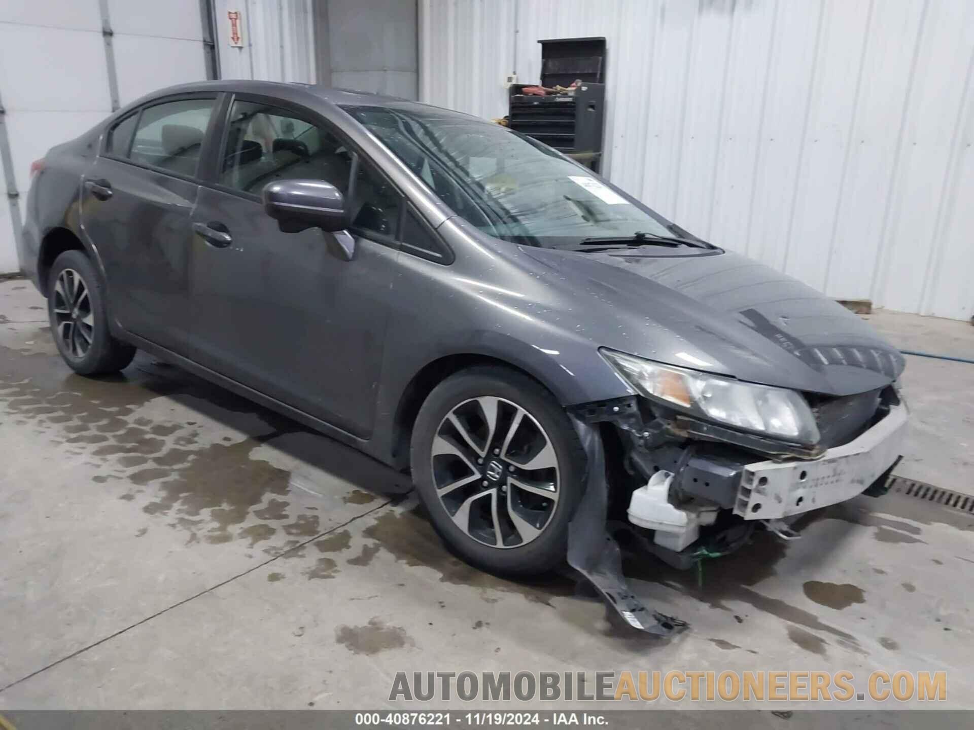 2HGFB2F80FH551273 HONDA CIVIC 2015