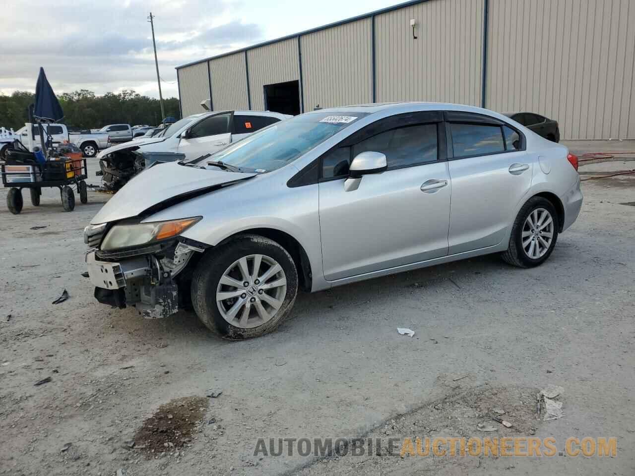 2HGFB2F82CH309371 HONDA CIVIC 2012