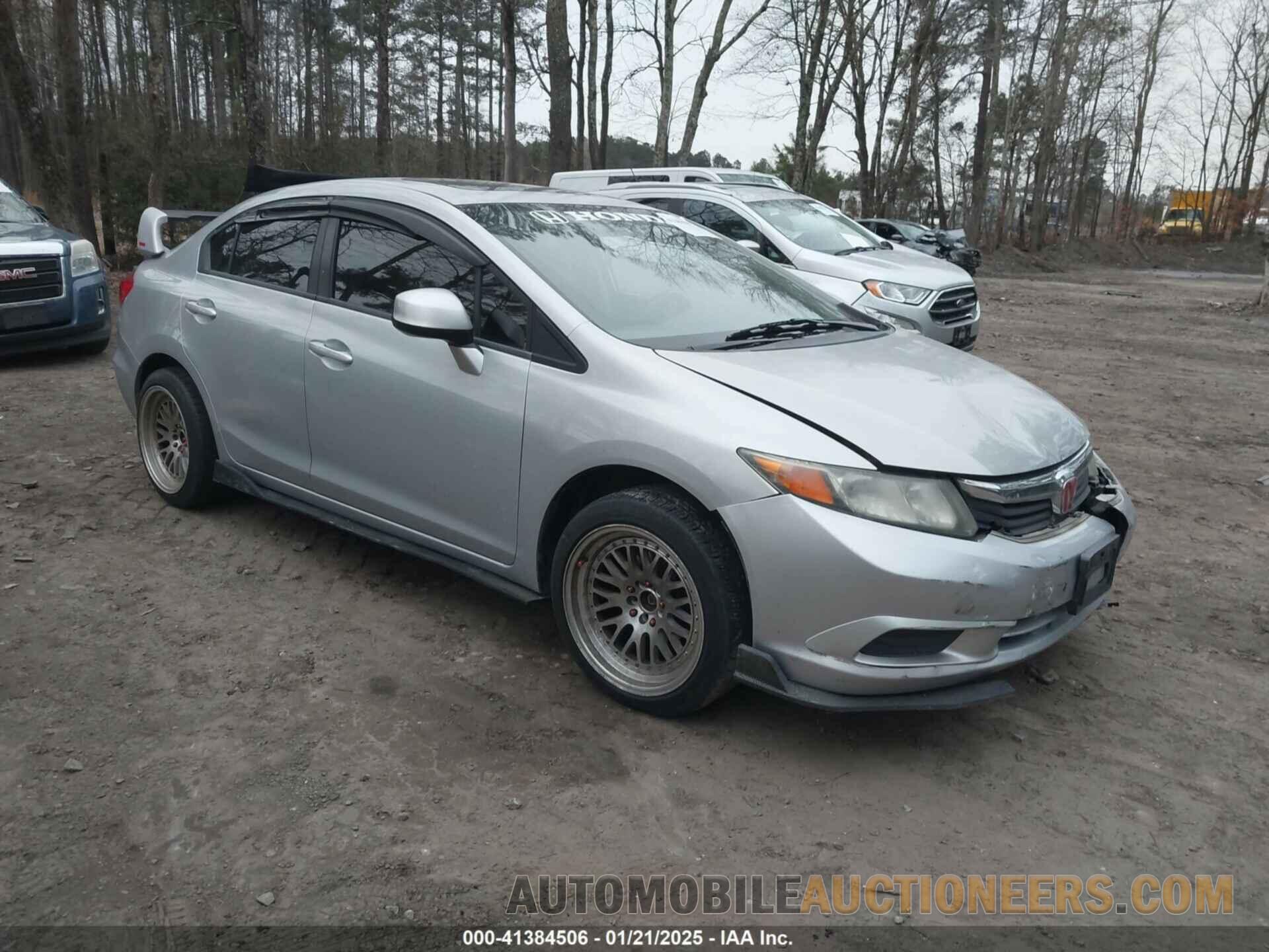 2HGFB2F82CH557040 HONDA CIVIC 2012