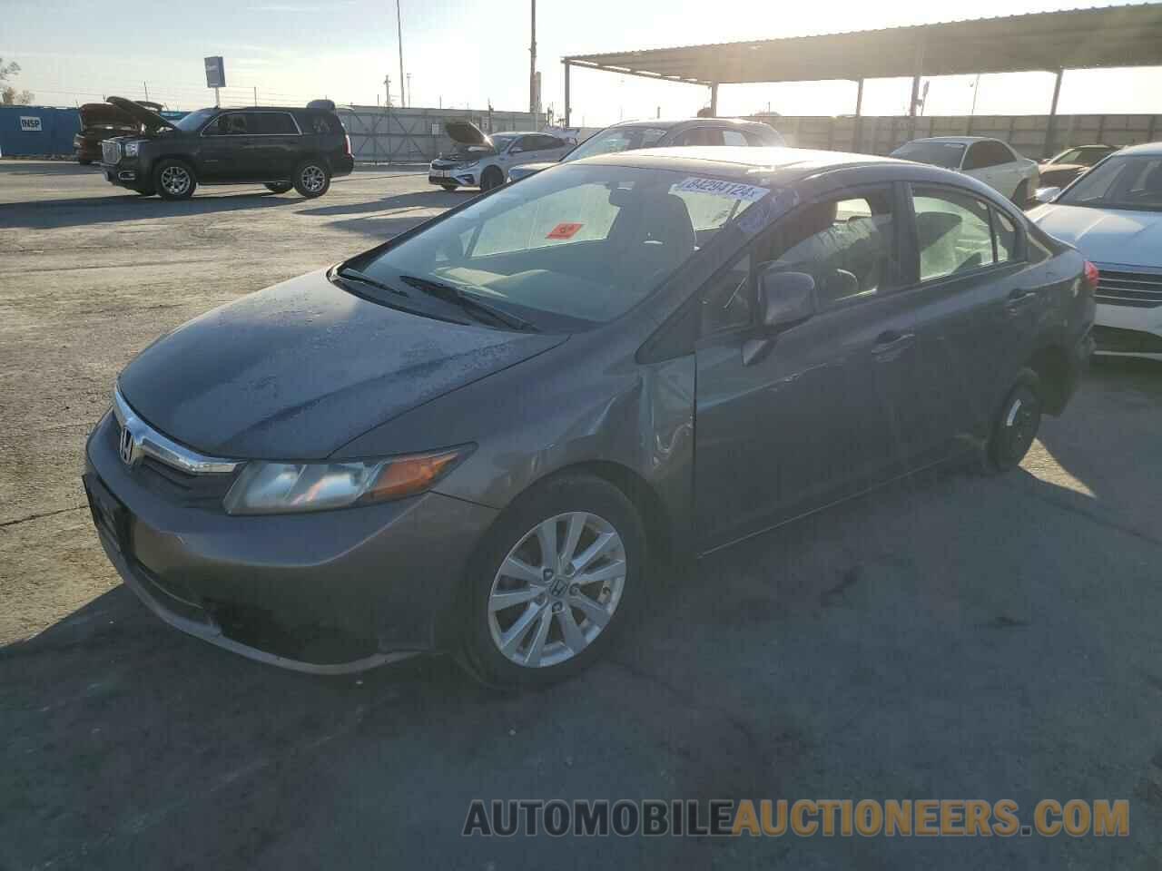 2HGFB2F82CH589387 HONDA CIVIC 2012