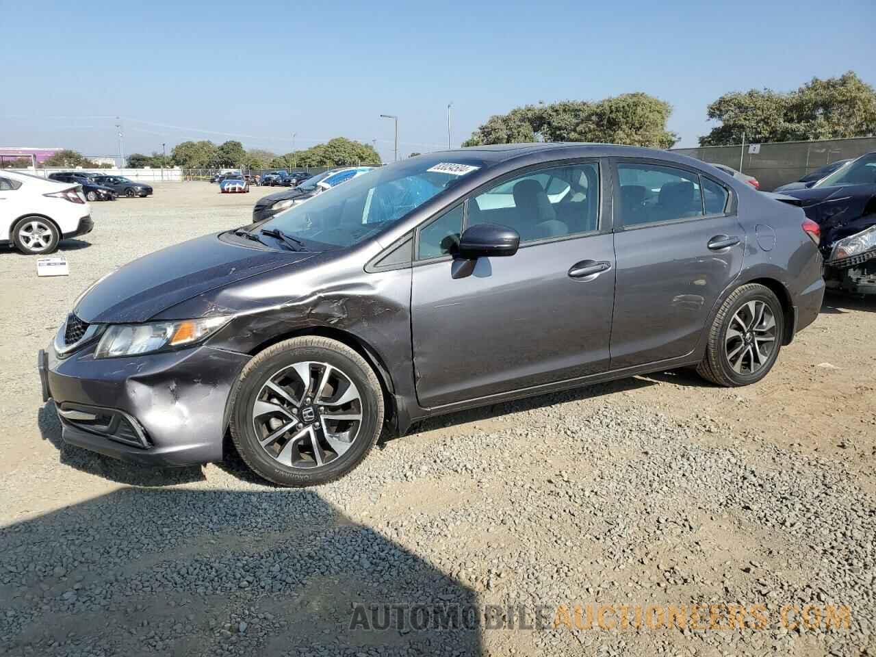 2HGFB2F82FH566759 HONDA CIVIC 2015