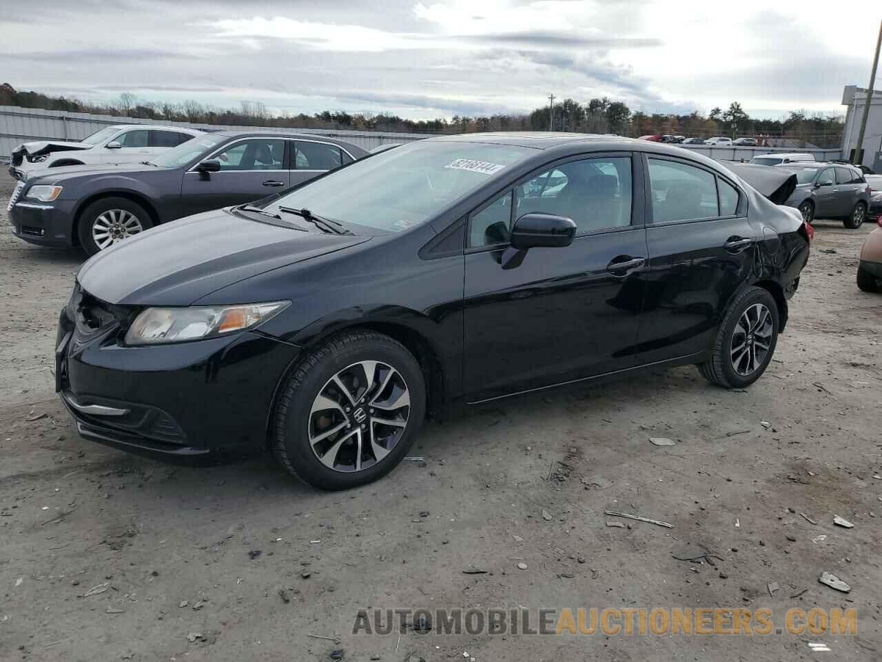 2HGFB2F83EH560340 HONDA CIVIC 2014