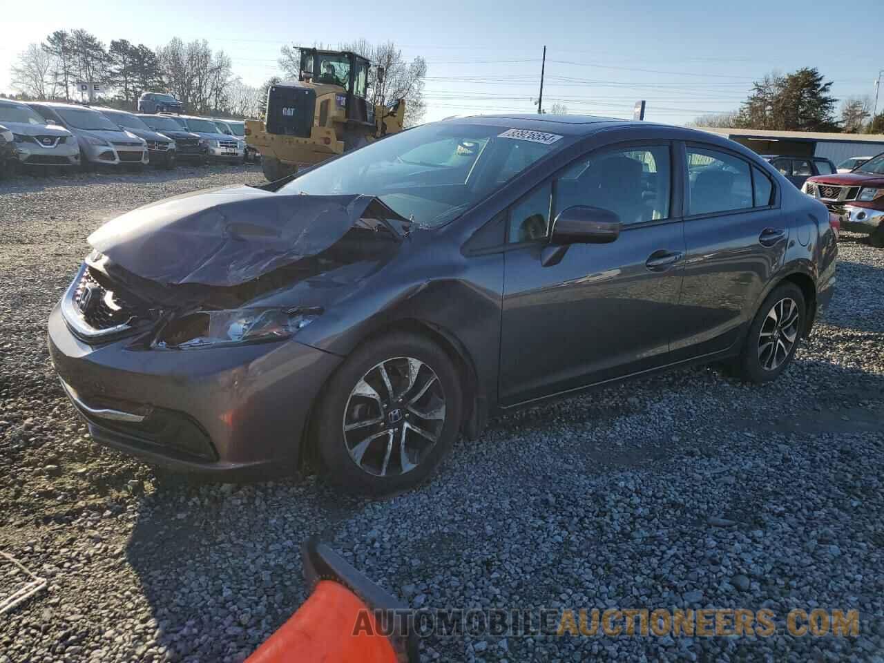 2HGFB2F83FH557925 HONDA CIVIC 2015