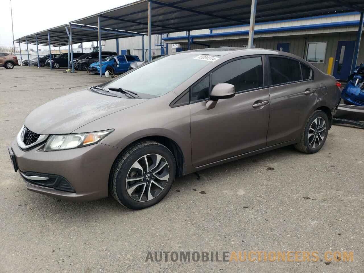 2HGFB2F84DH519147 HONDA CIVIC 2013