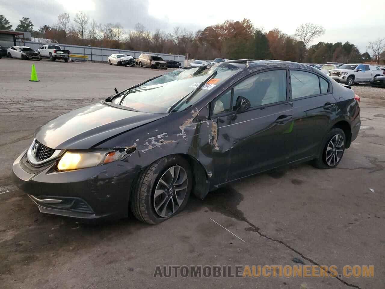 2HGFB2F84DH532559 HONDA CIVIC 2013