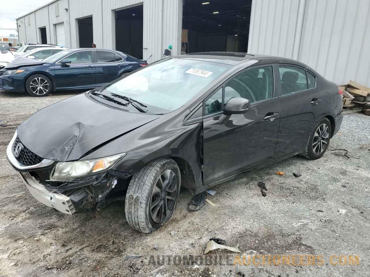 2HGFB2F84DH578229 HONDA CIVIC 2013