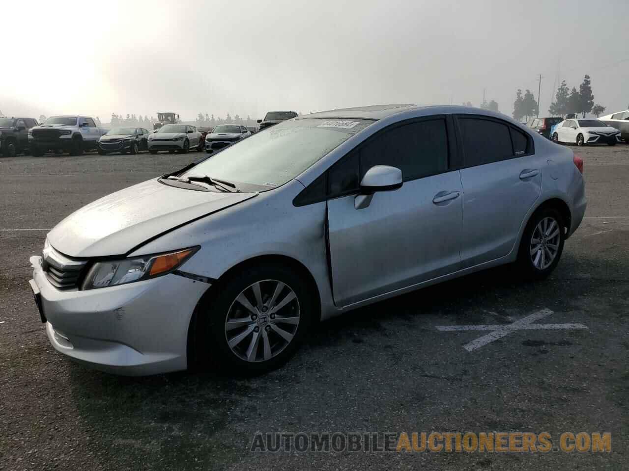 2HGFB2F86CH303928 HONDA CIVIC 2012