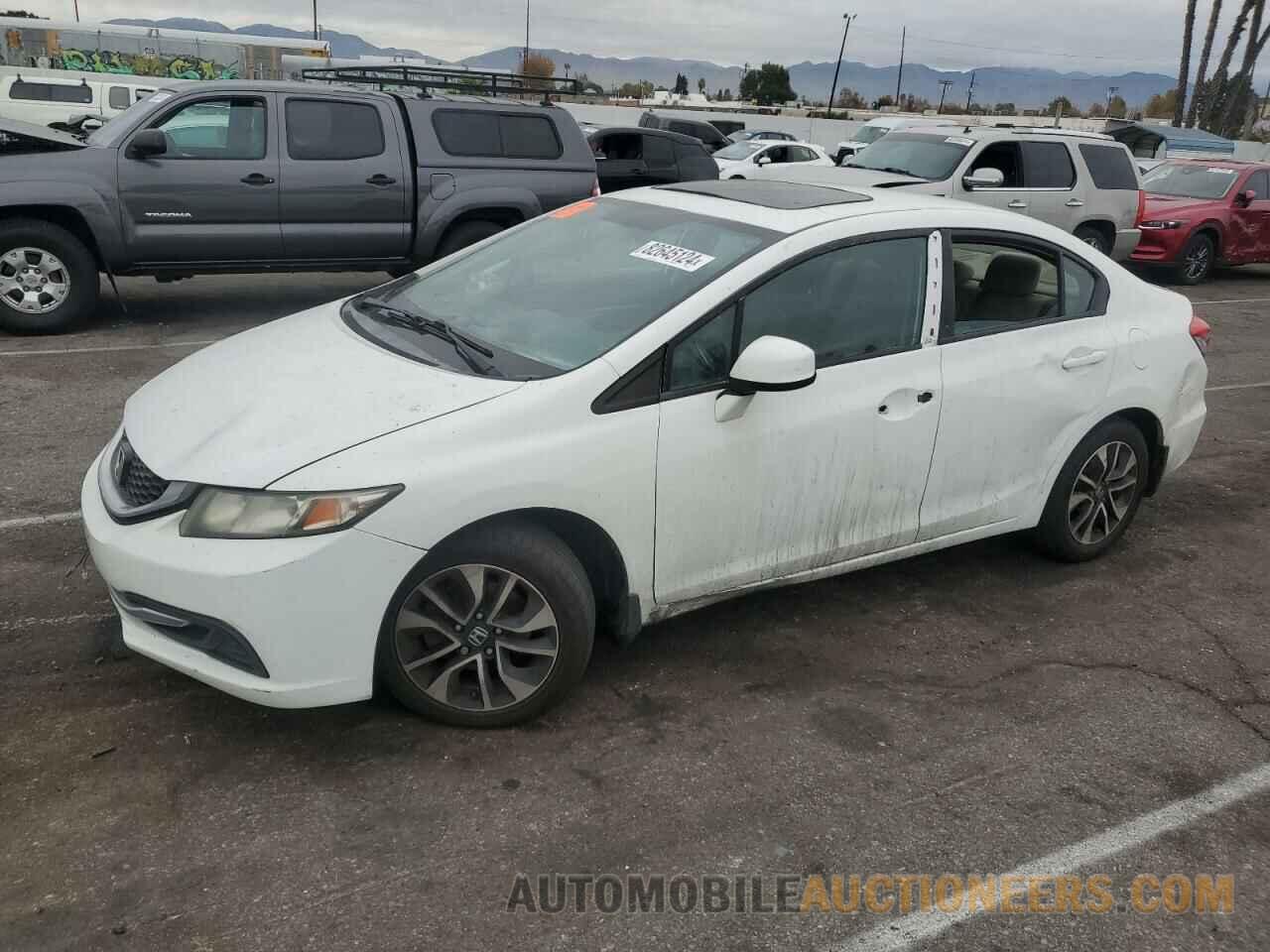 2HGFB2F86DH545801 HONDA CIVIC 2013