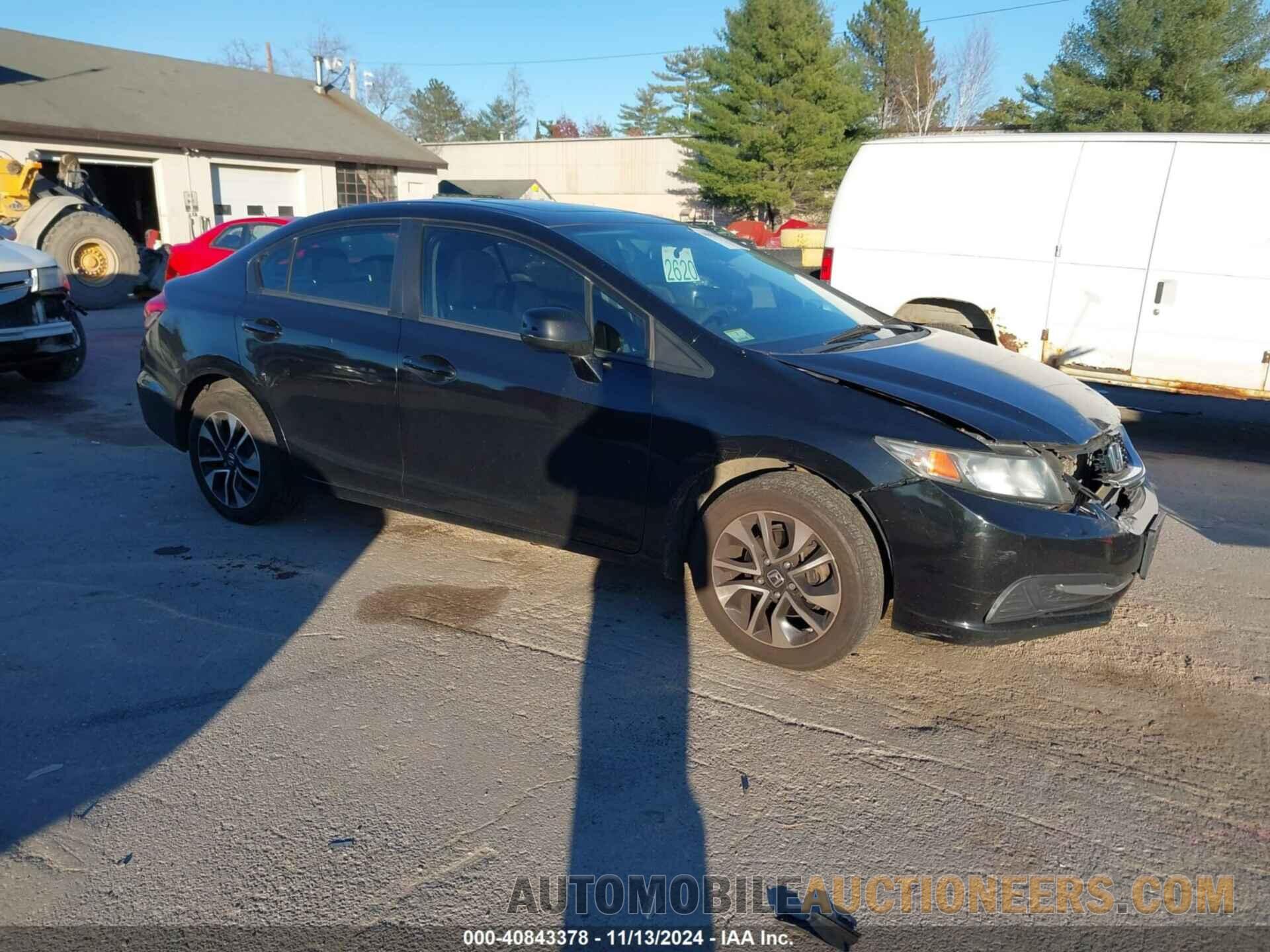 2HGFB2F86DH556006 HONDA CIVIC 2013