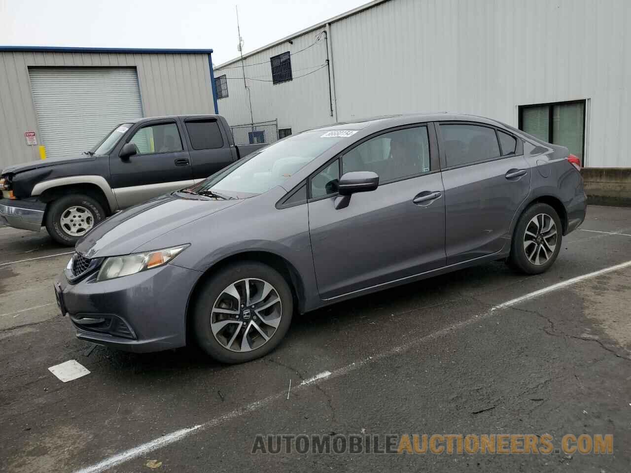 2HGFB2F87FH535295 HONDA CIVIC 2015